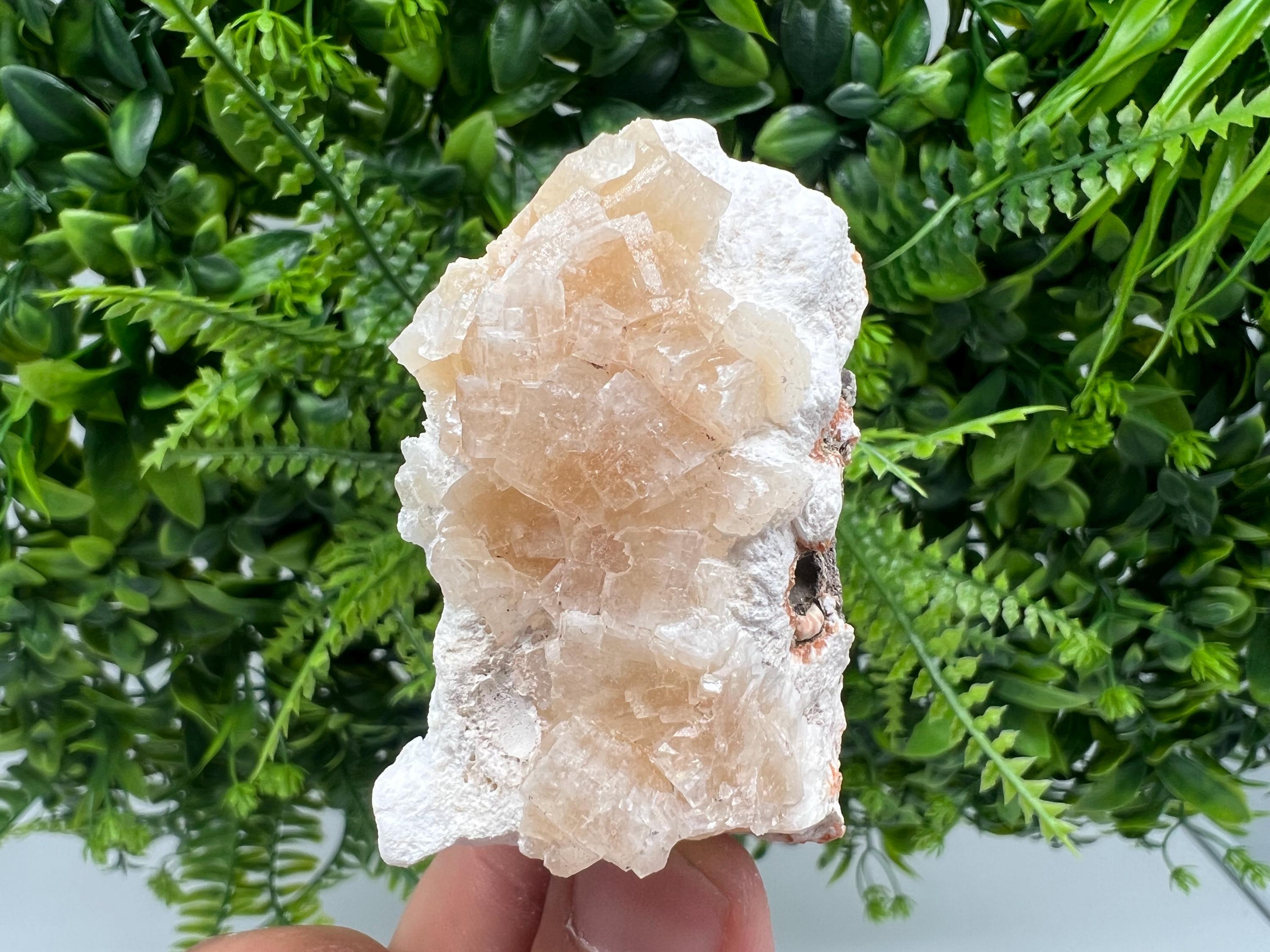 Heulandite Apophyllite Cluster: Raw Gold Minerals from India