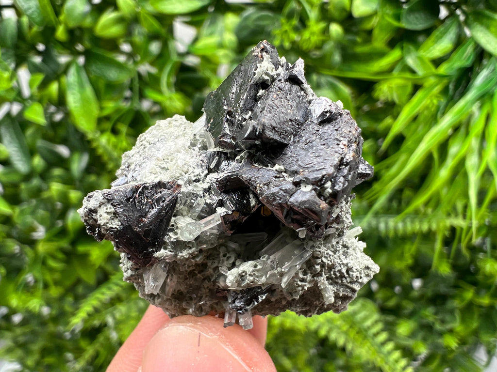 Aesthetic bigger Sphalerite whit Chlorite from Borieva mine Madan Bulgaria natural minerals souvenir crystal gift home decor stone rock