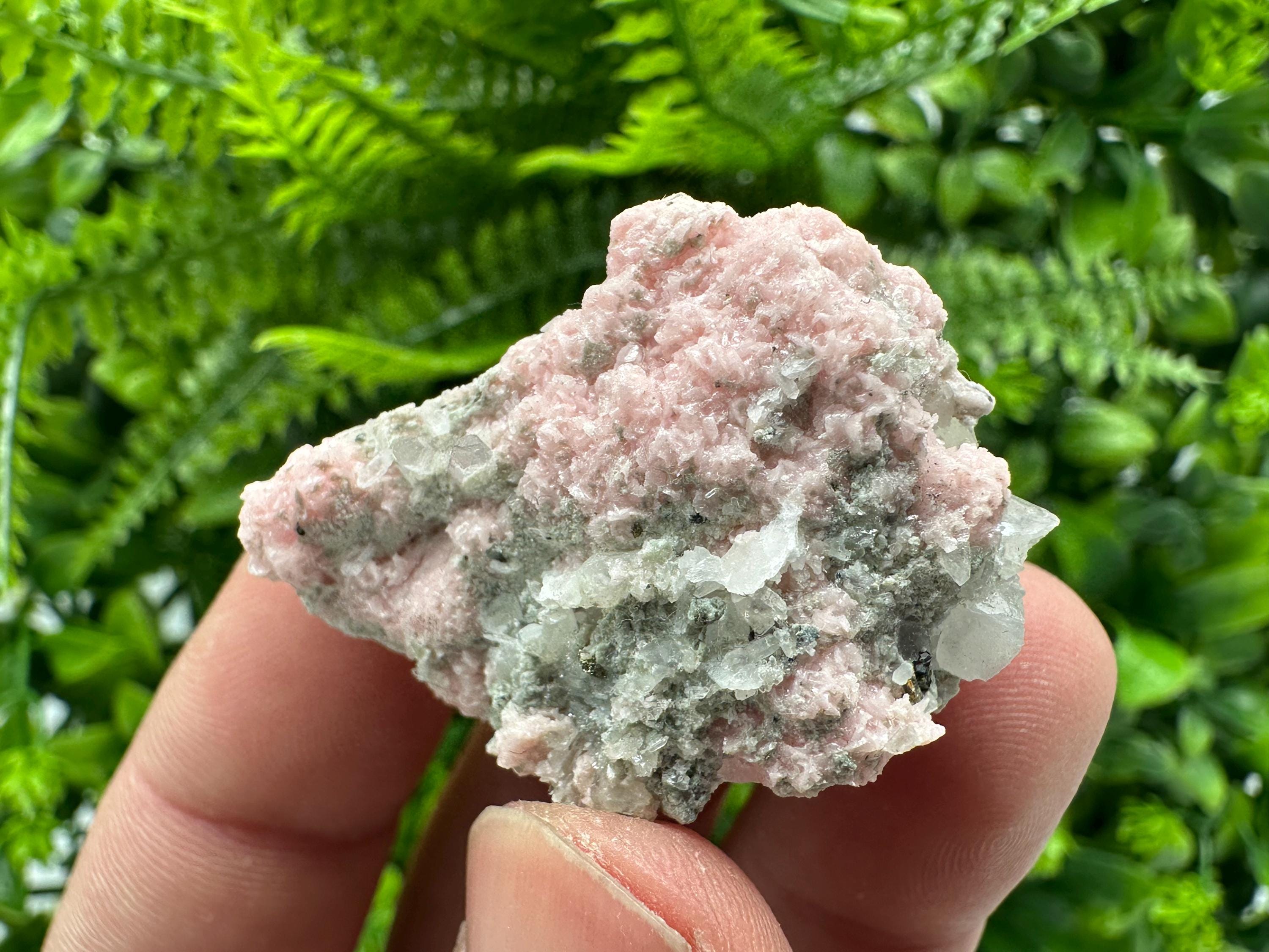 Pink Rhodochrosite Crystal: Starnica Mine, Bulgaria