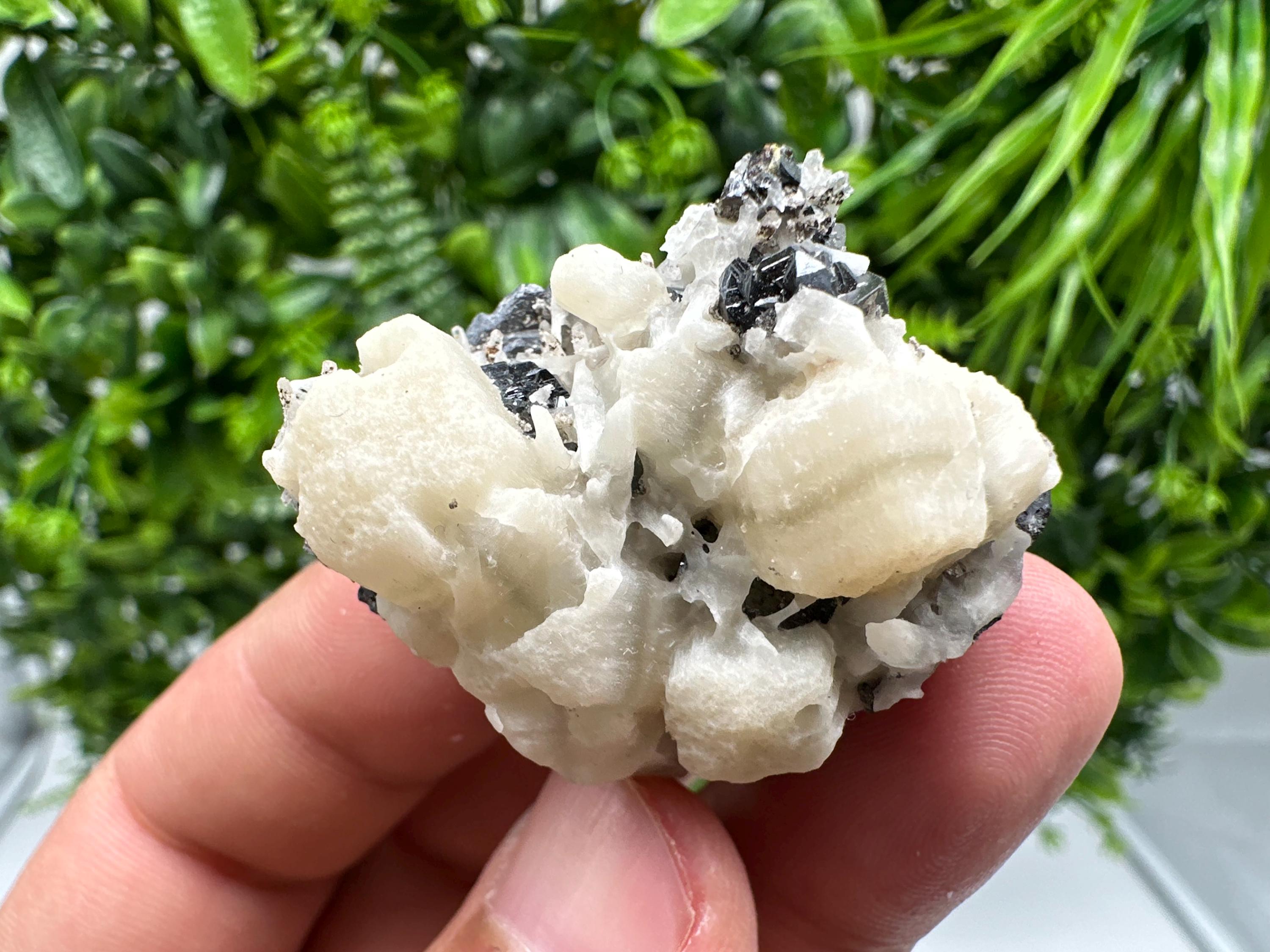 Natural Calcite Mineral Specimen: Bulgarian Home Decor Stone