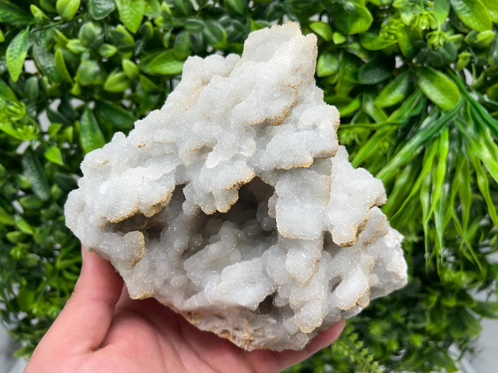 Quartz Chalcedony with Chlorite Inclusions: Deep Blue Mineral Decor