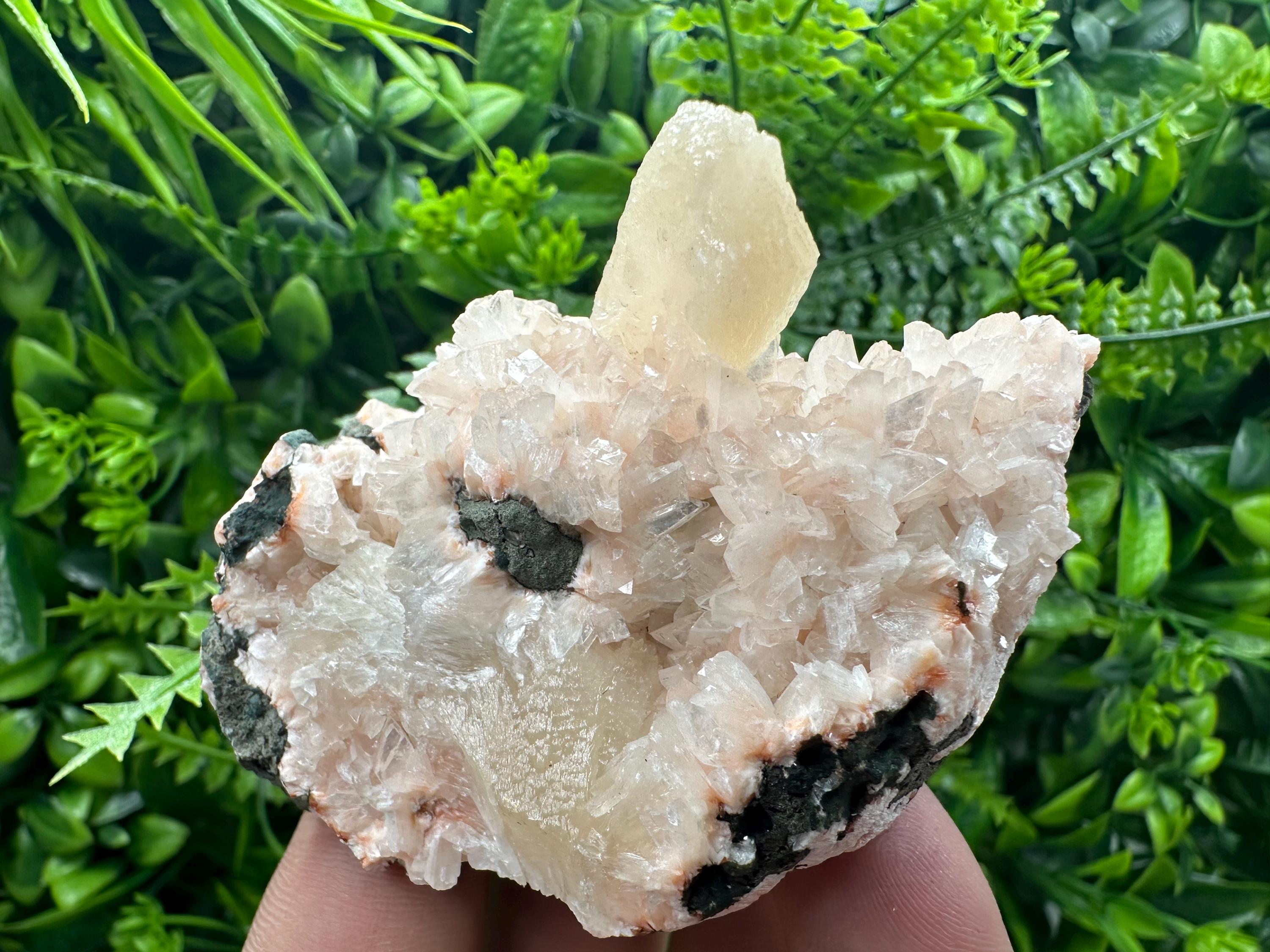Stilbite on Heulandite Specimen: Natural India Minerals, Rare Crystal