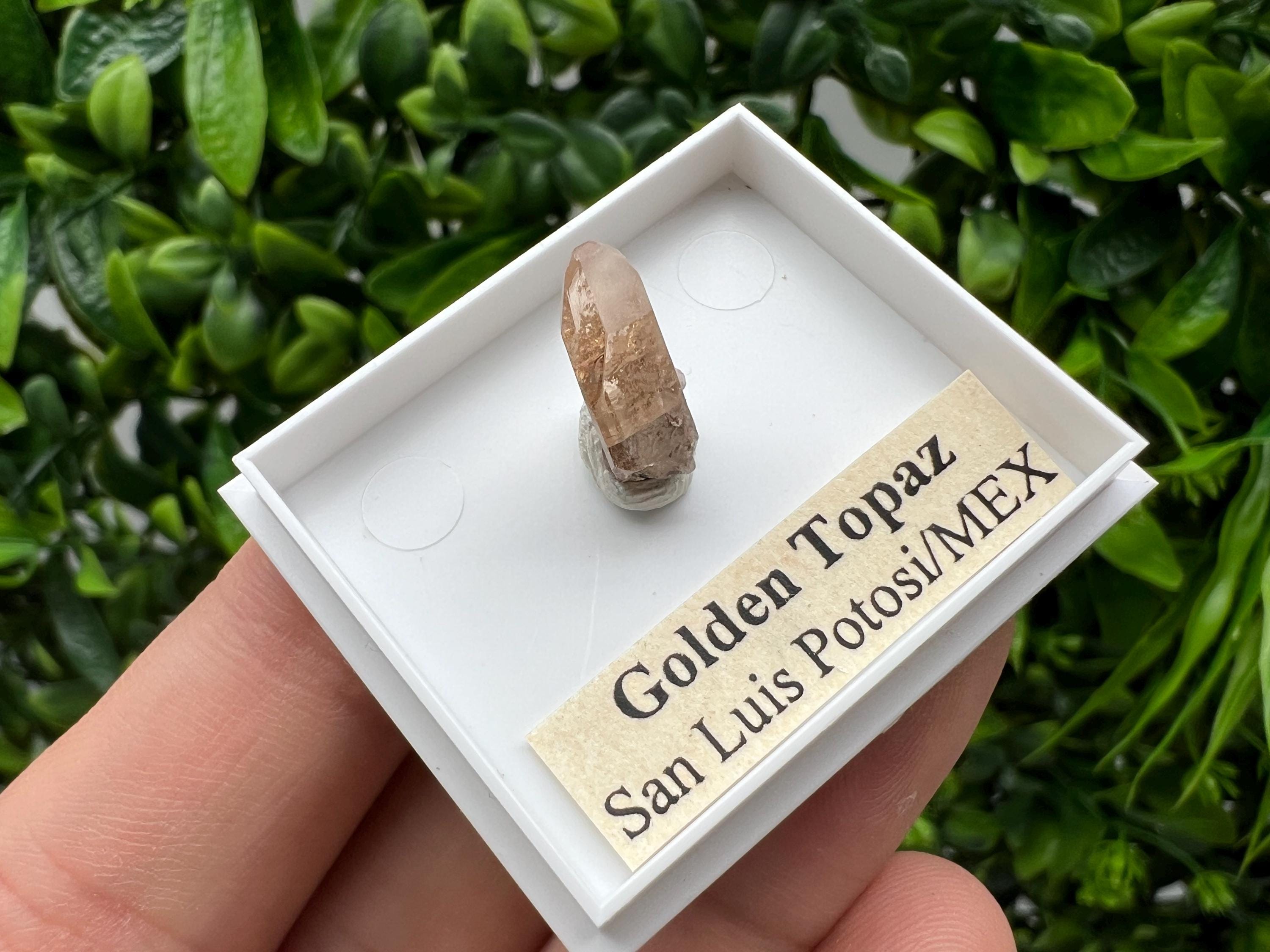 Beautiful Golden Topaz from Mexico,collection piece Crystal,Mineral,collectibles,Collectors, Natural Crystal, Minerals from Mexico,original,