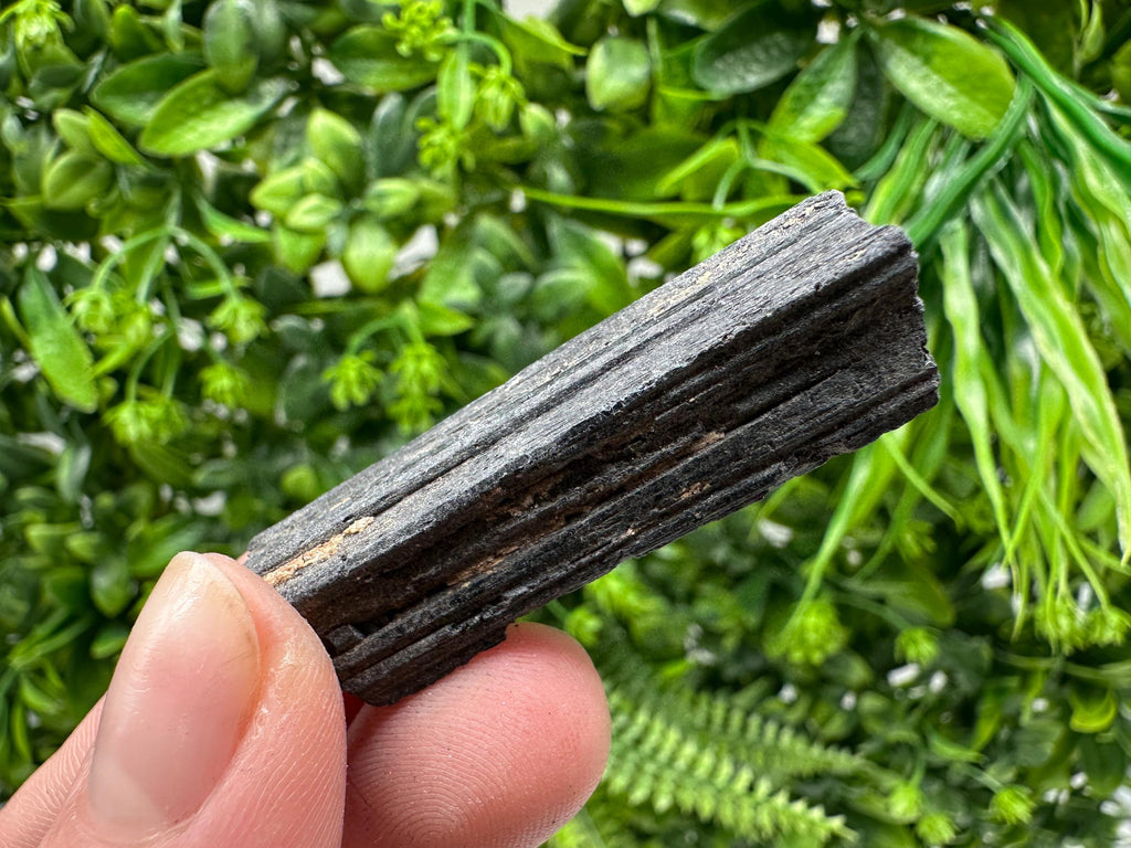 Natural Black Tourmaline Crystal – Raw Protective Stone, Healing Crystal, Grounding Mineral Gift