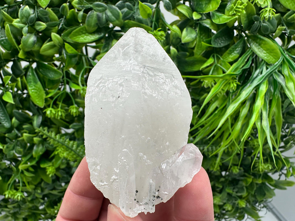 Lovely specimen Green Quartz inclusions Chlorite and Sphalerite/ Natural minerals/ Souvenir crystal gift minerals famous 9th September/Madan