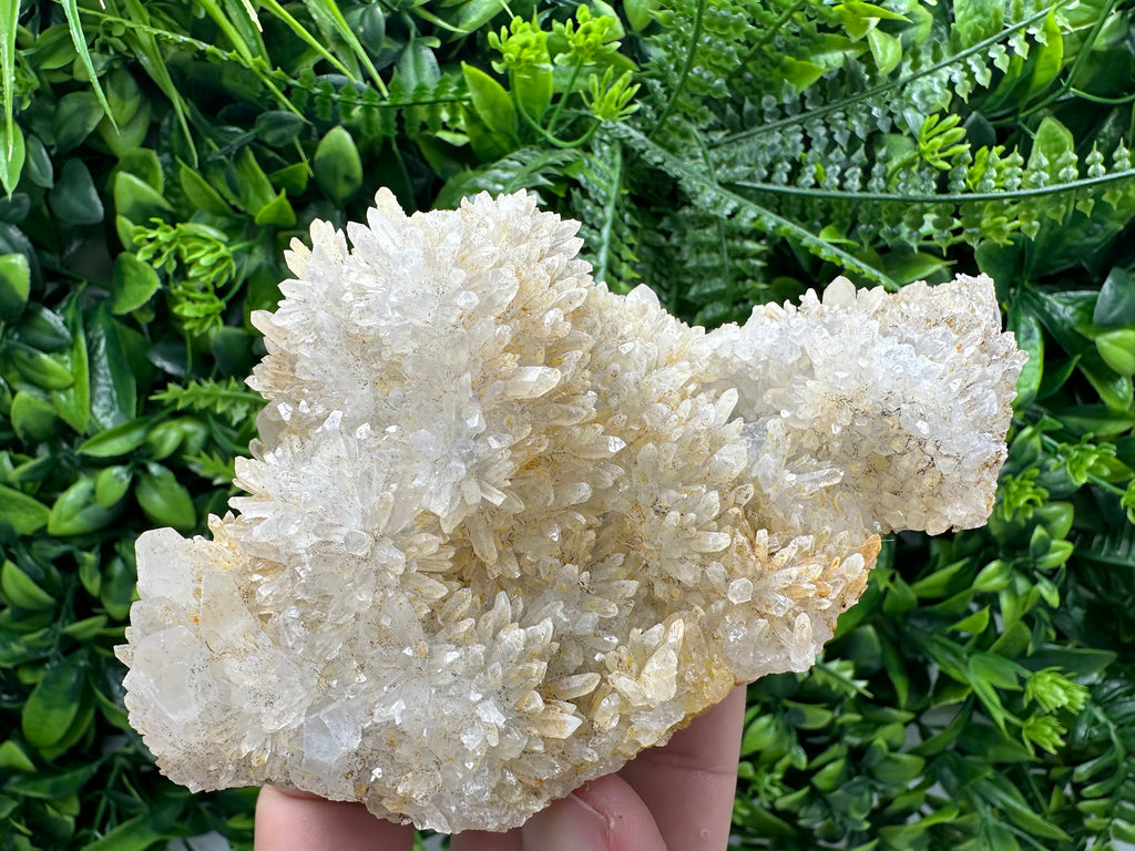 Quartz with Limonite and Iron Oxide, Crystal Home Decor (15/8/6 cm)