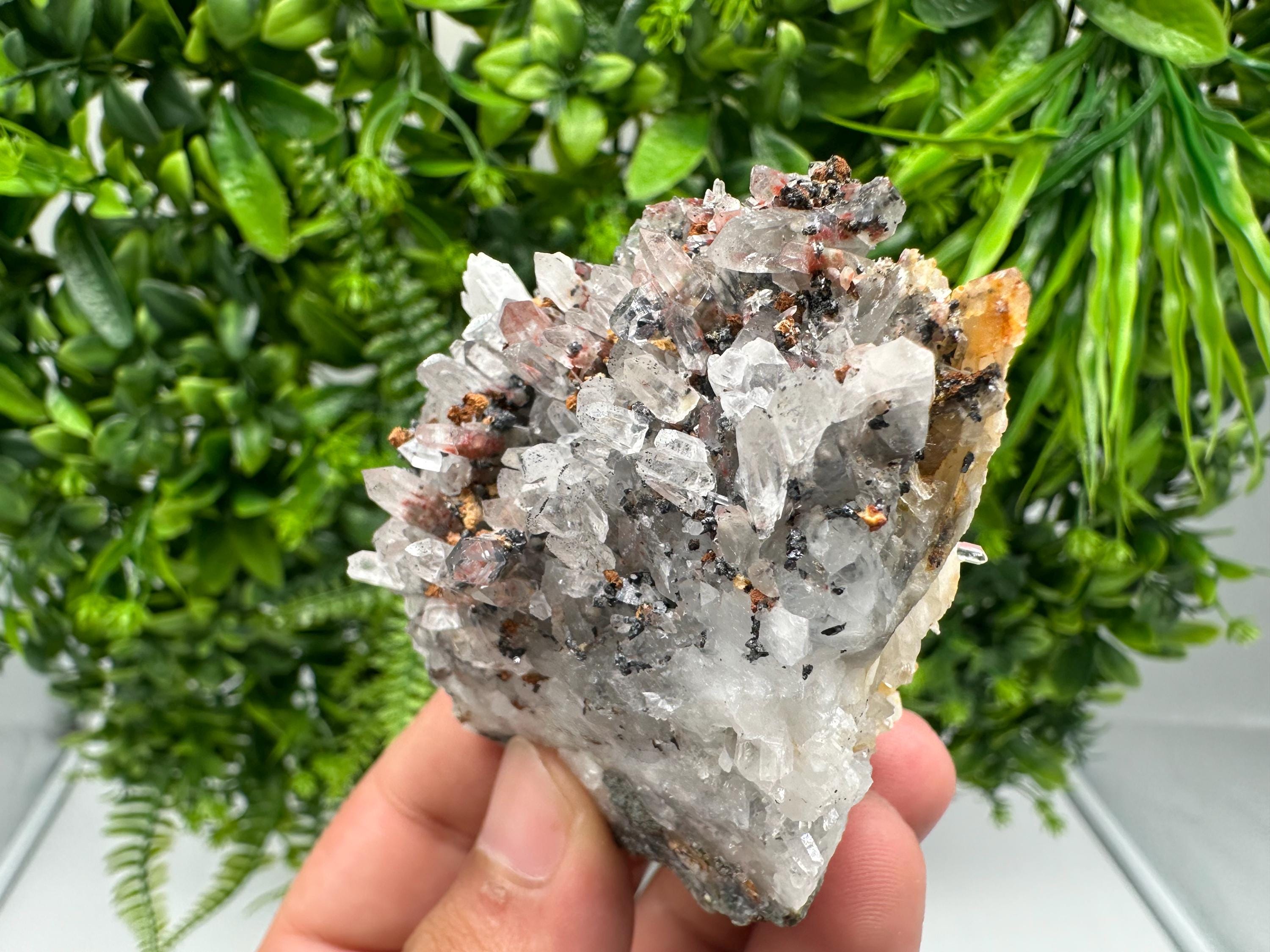 Stunning Quartz whit Sphalerite,Hematite,Iron oxide from 9th September mine,natural,collectible mineral specimen,home decor stone,gift,cryst