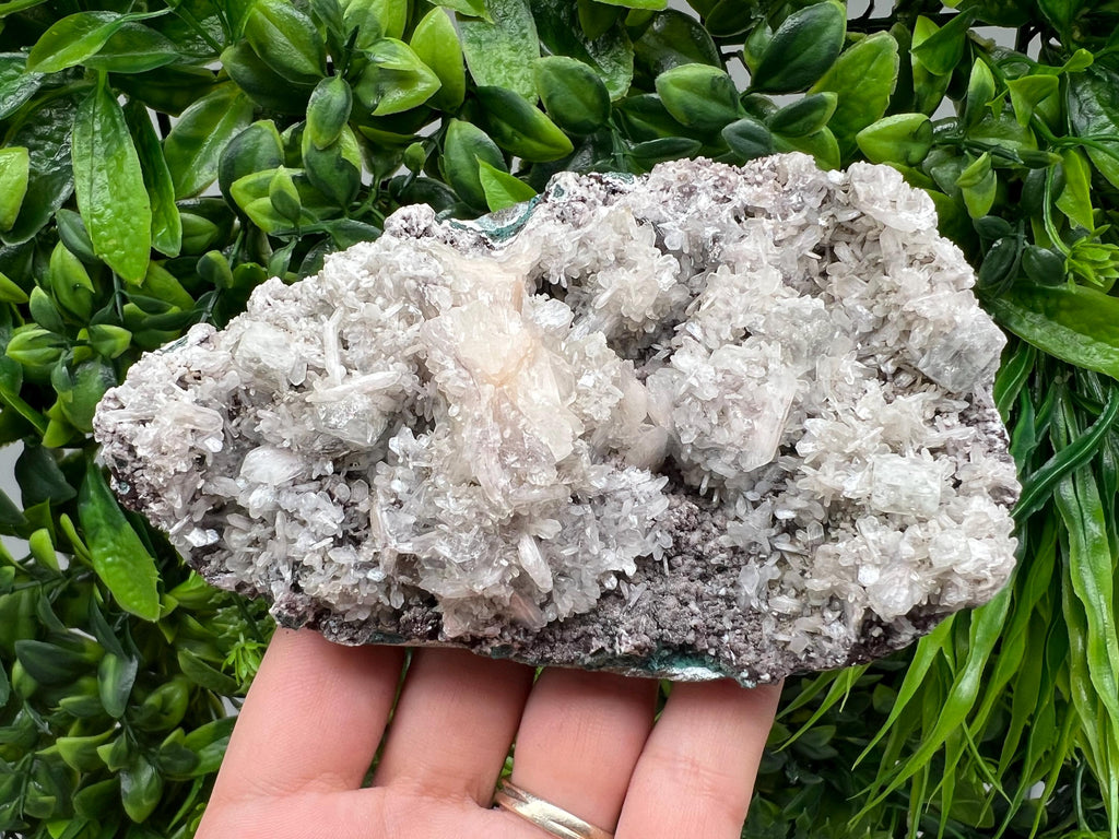 STUNNING Apophyllite,Stilbite on Chalcedony,natural,collection minerals specimen,India Minerals,Crystal,Stone Mineral Specimen India Crystal