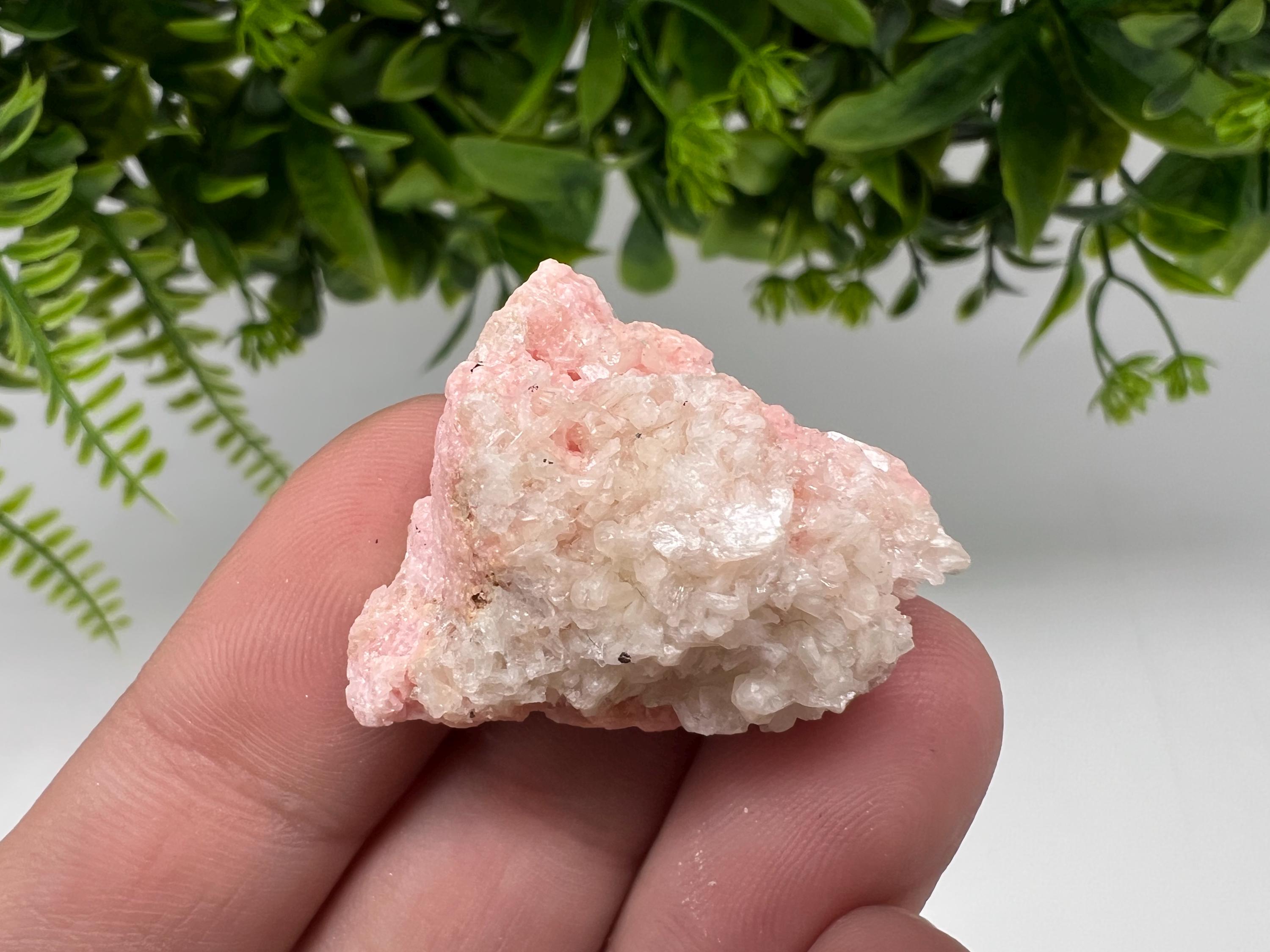 Pink Rhodochrosite Crystal: Starnica Mine, Bulgaria - Home Decor Stone