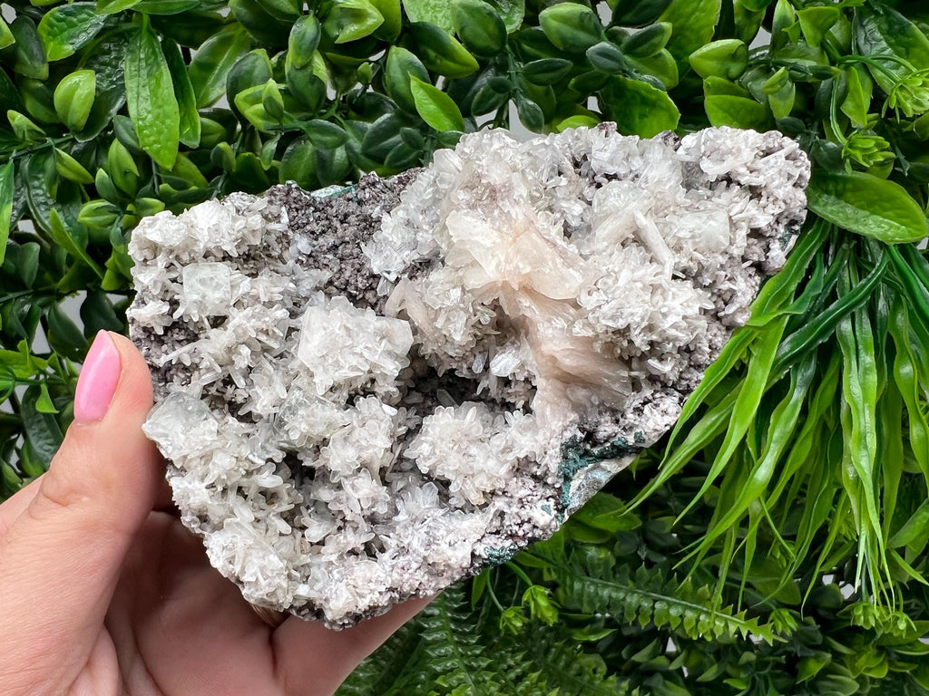STUNNING Apophyllite,Stilbite on Chalcedony,natural,collection minerals specimen,India Minerals,Crystal,Stone Mineral Specimen India Crystal
