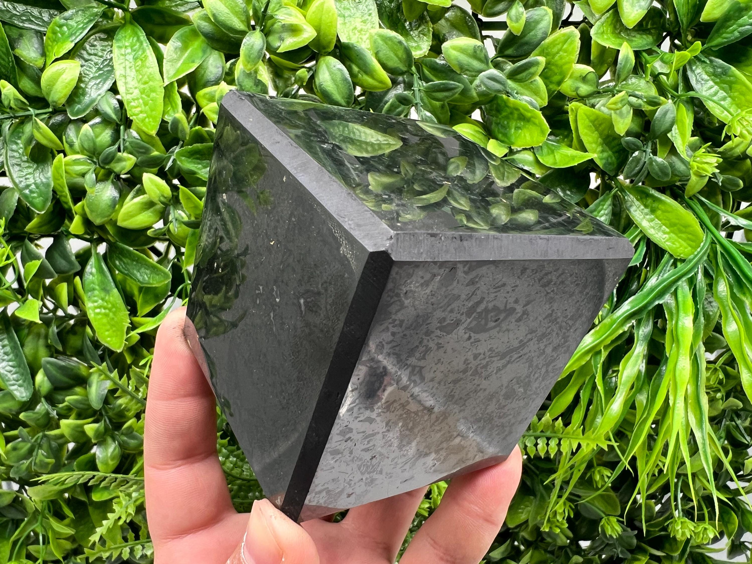 7cm Shungite Cube: Polished EMF Protection Crystal