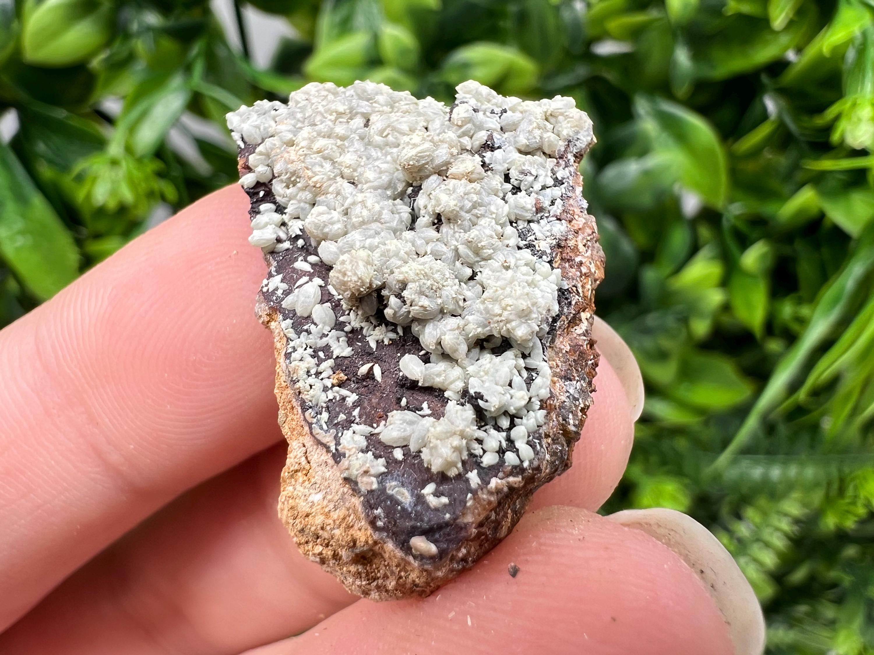 Rare Green/Yellow Pyromorphite and Hematite,on Quartz,from Bulgaria,Madjarovo mine, Natural Mineral ,Healing stone ,top collection,rock
