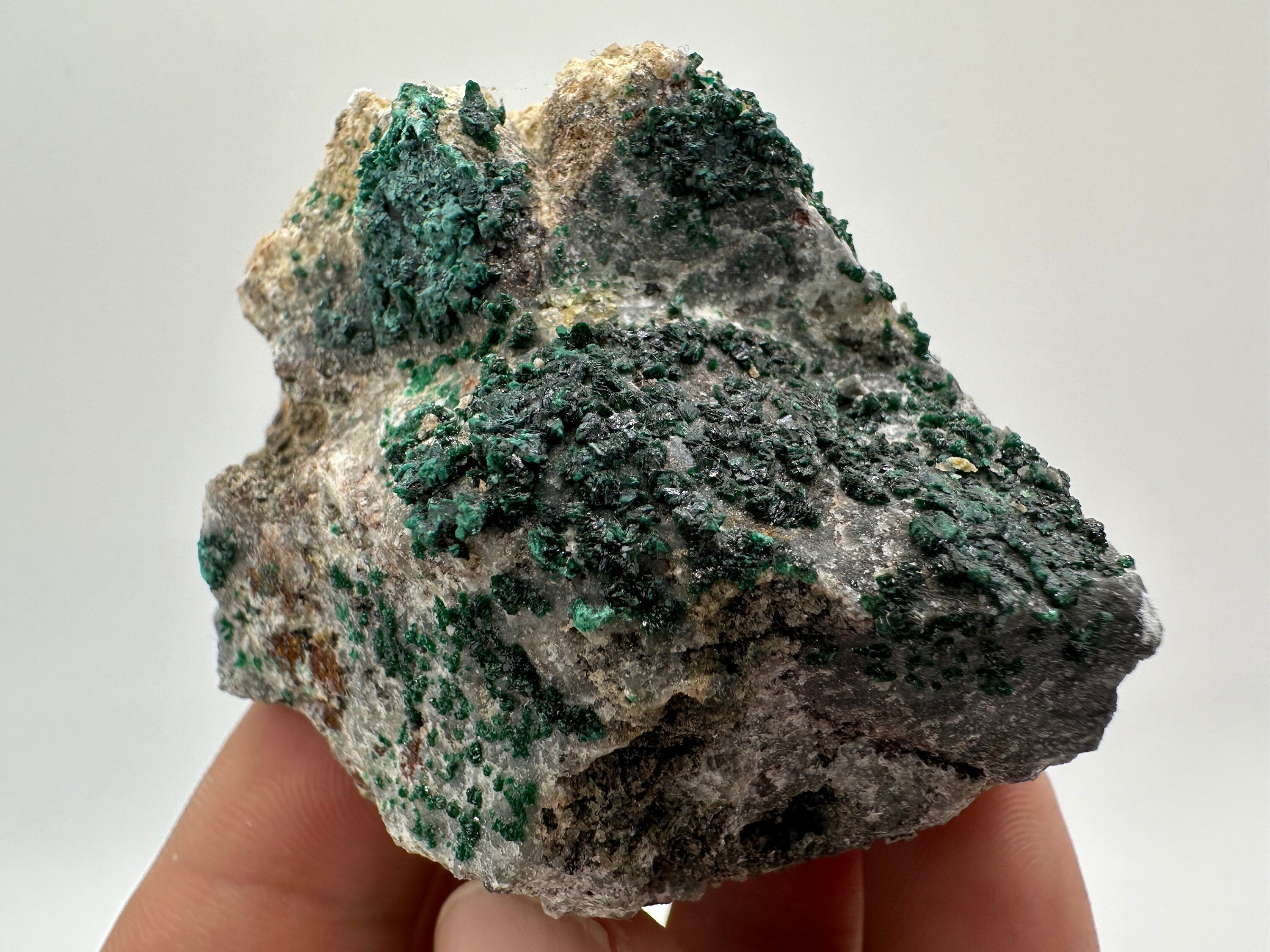 Green Polished Malachite Crystal from Congo, Mineral Specimen (6.5/4.5/4.5cm)