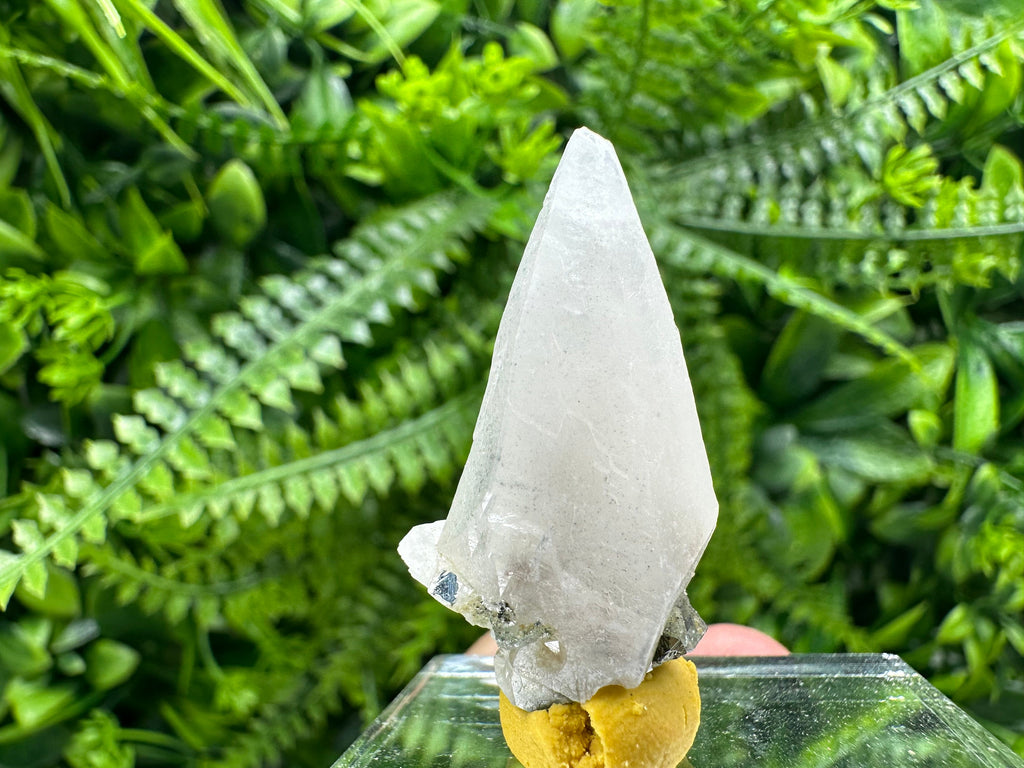 Djurcovo Calcite Cluster, Bulgaria, Natural Mineral Specimen (3cm)