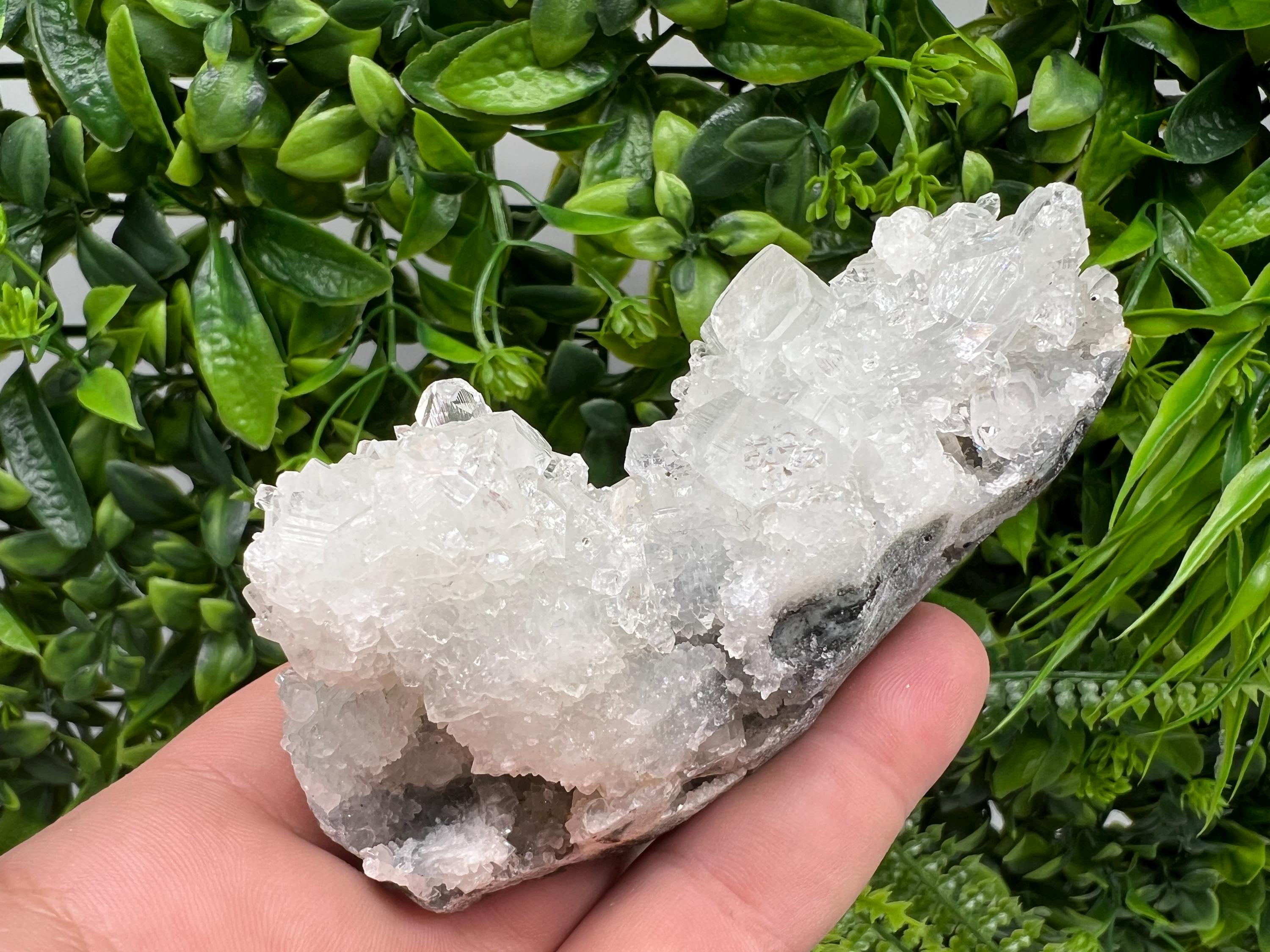 STUNNING Transparent Apophyllite on Chalcedony,natural, collection minerals specimen,India Minerals,Crystal, Stone Mineral Specimens India