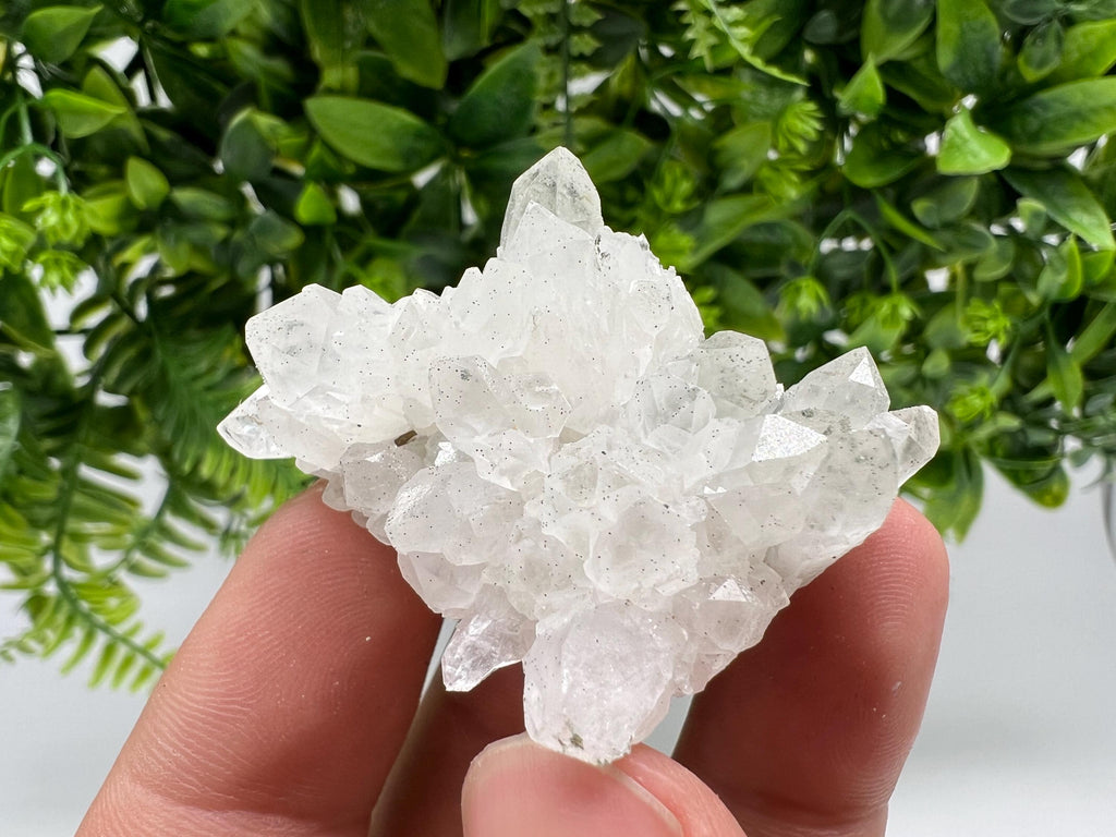 Transparent Quartz whit Rainbow Pyrite Djurcovo Laki Bulgaria natural minerals souvenir crystal stone gift minerals collection rock