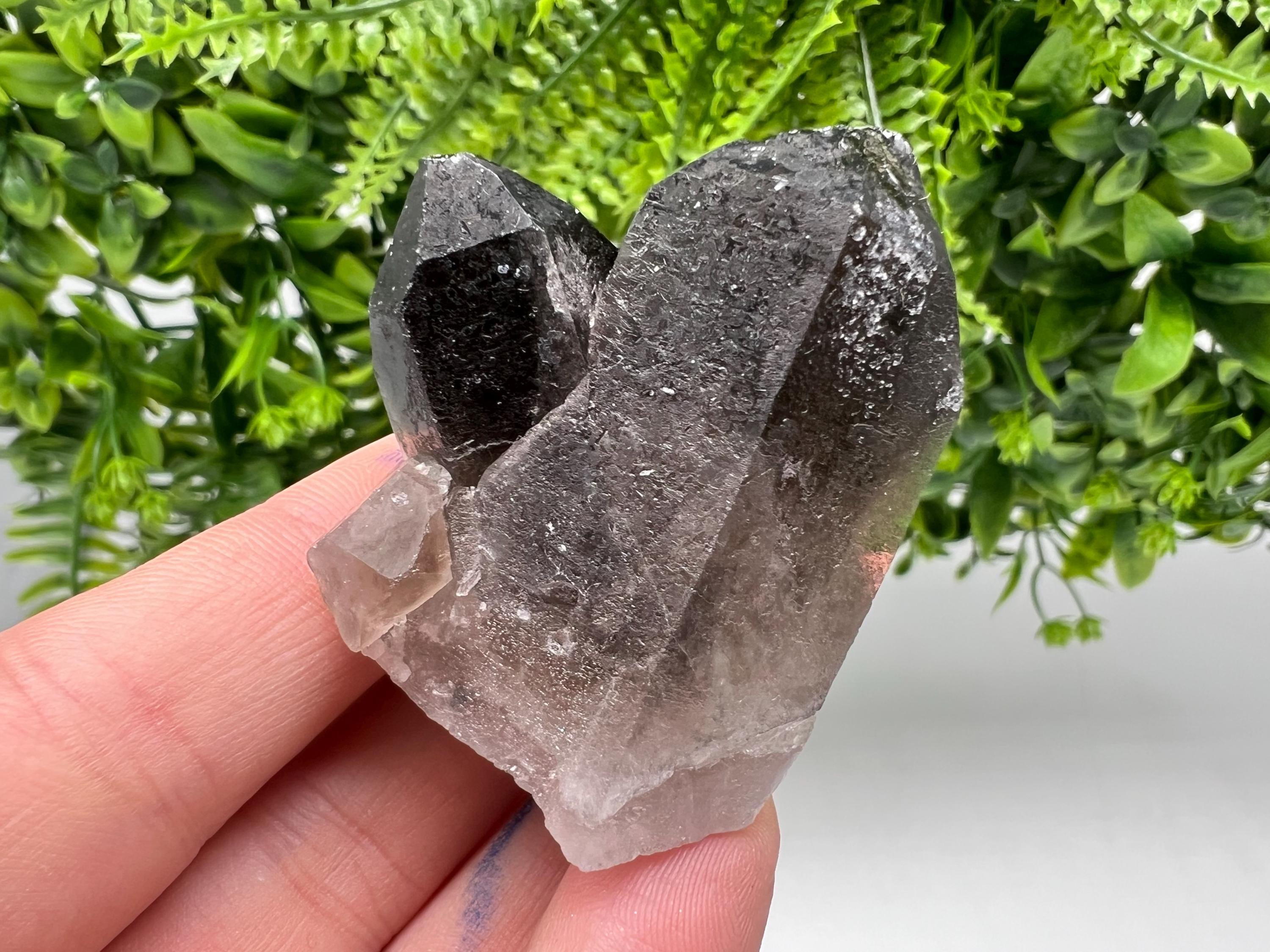 Rare Smoky Quartz,mineral specimen,collection crystal,minerals,Smoky Quartz crystal,from BRAZIL,rare Smoky Quartz,home decor,wholesale,cls
