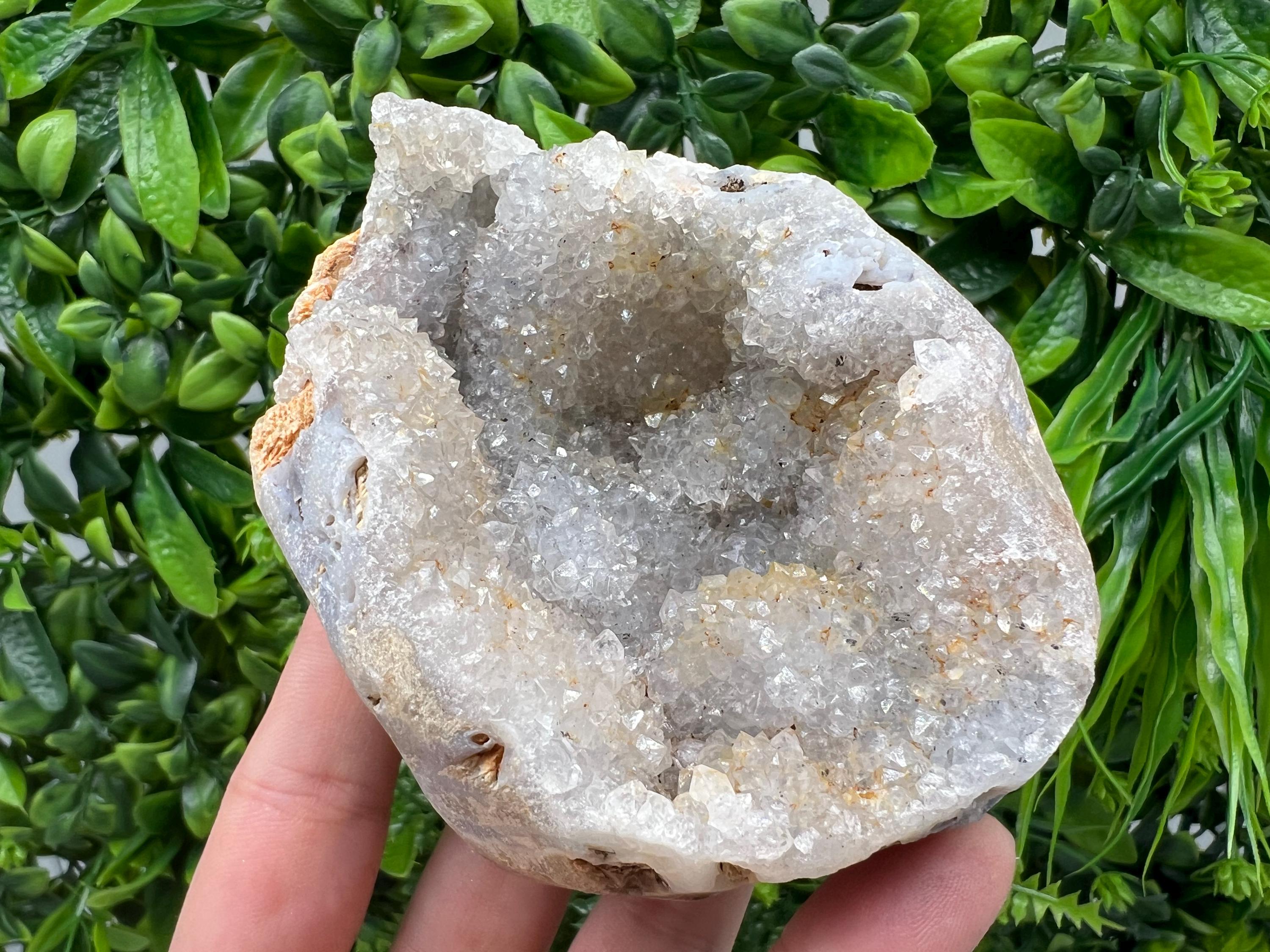 Apophyllite Stilbite Chalcedony Specimen: India Minerals Crystal