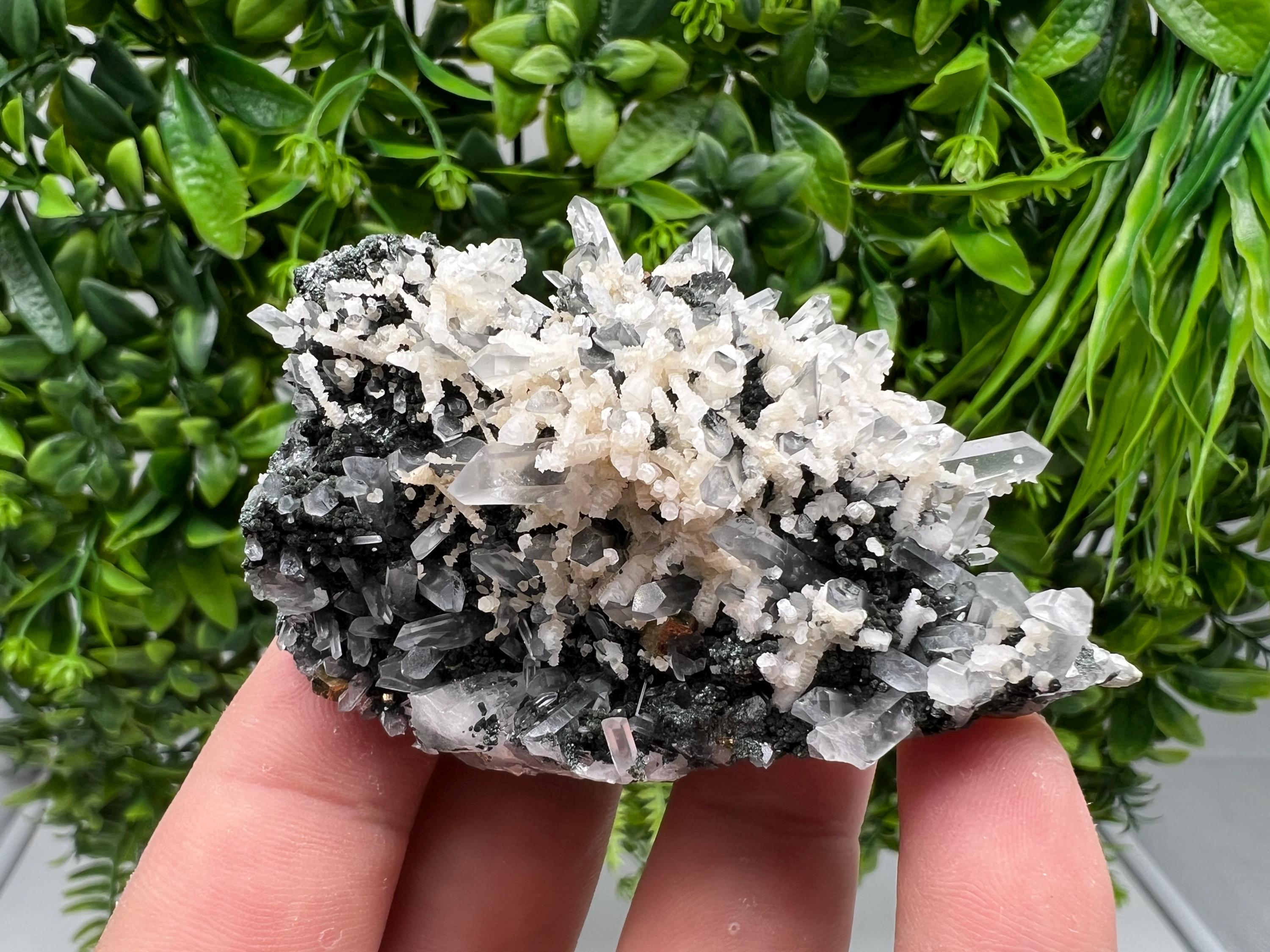 Wonderful Calcite,Quartz on Chlorite matrix,from Borieva mine,Madan,Bulgaria,natural collection mineral specimen,rare crystal,home decor