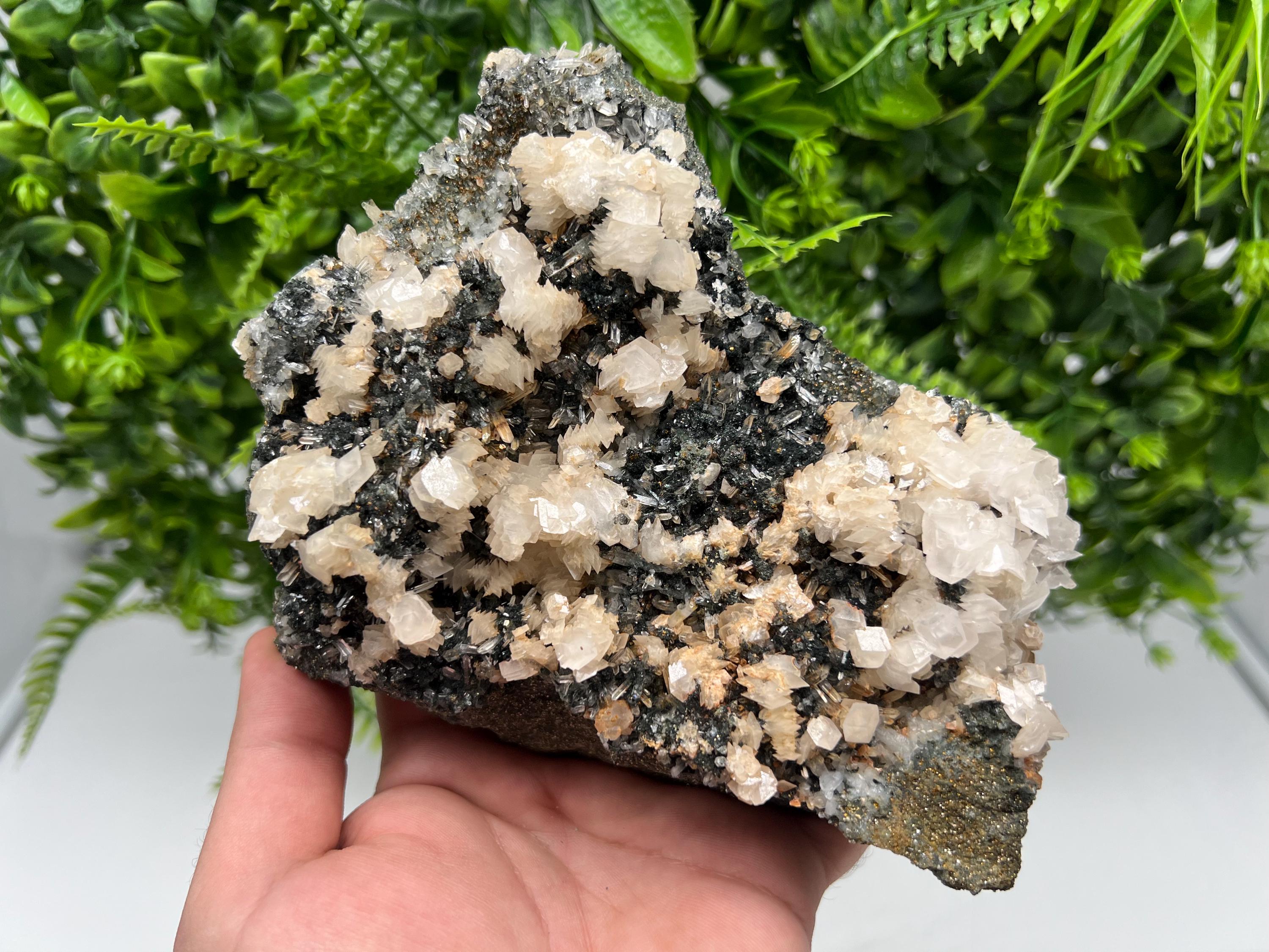 Wonderful Calcite on Quartz white Sphalerite, from Borieva mine,Bulgaria,natural,collection mineral specimen,Home decor crystal,gift,healing