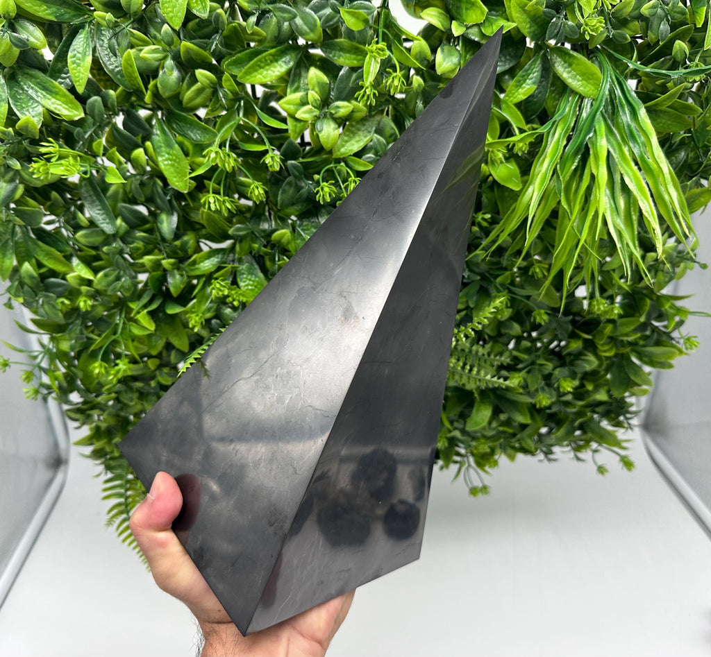 Large Shungite EMF Neutralizer Tower: 5G Protection Crystal Decor (30cm, 5500g