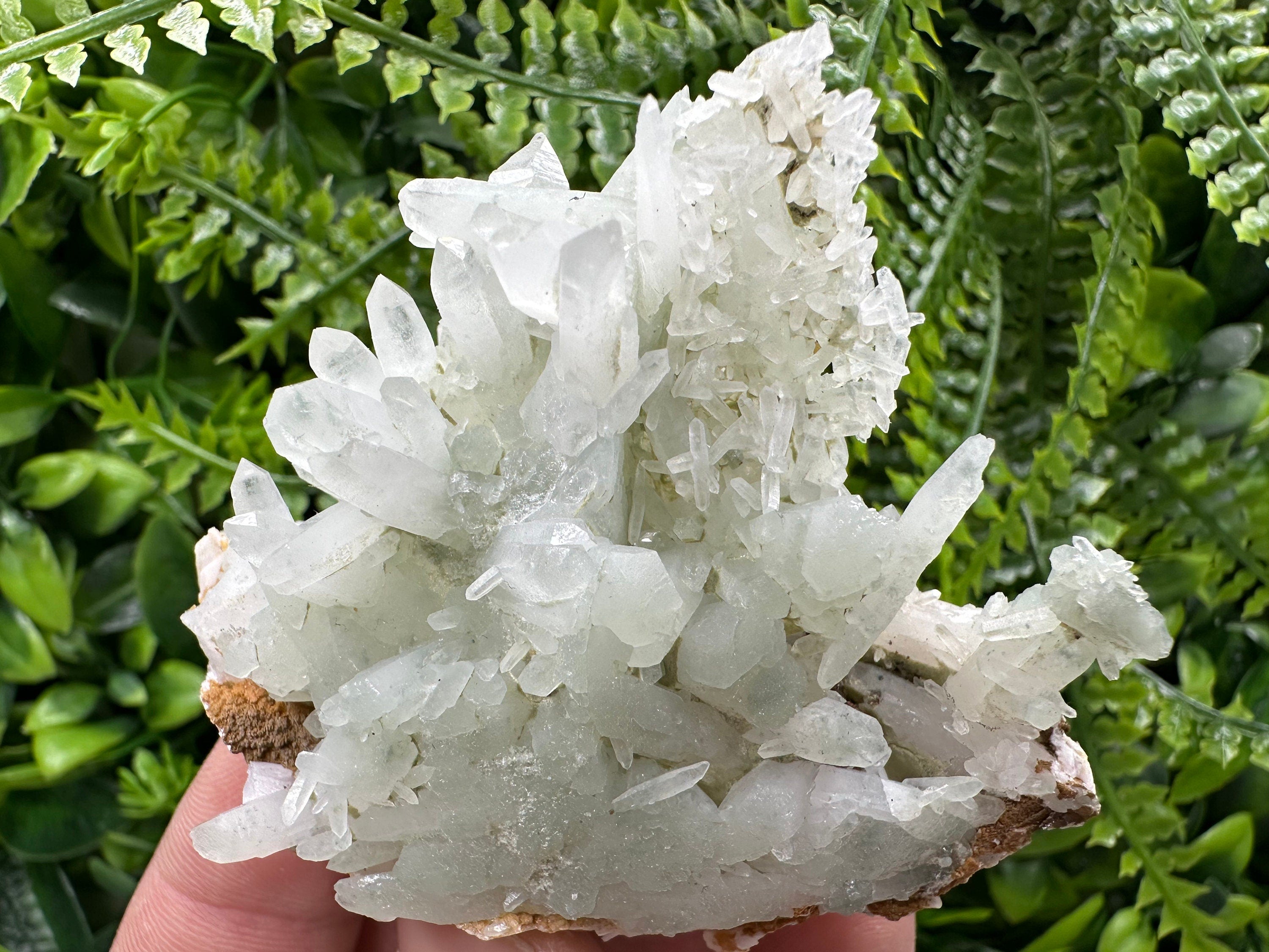 Quartz with Chlorite, Rhodochrosite and Siderite: Natural Crystal Home Decor Stone