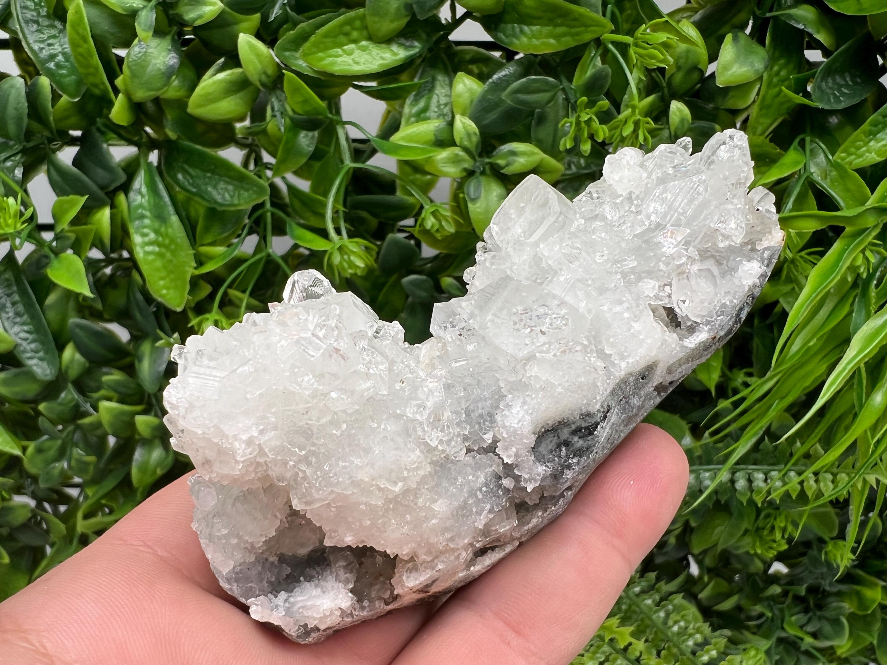 STUNNING Transparent Apophyllite on Chalcedony,natural, collection minerals specimen,India Minerals,Crystal, Stone Mineral Specimens India