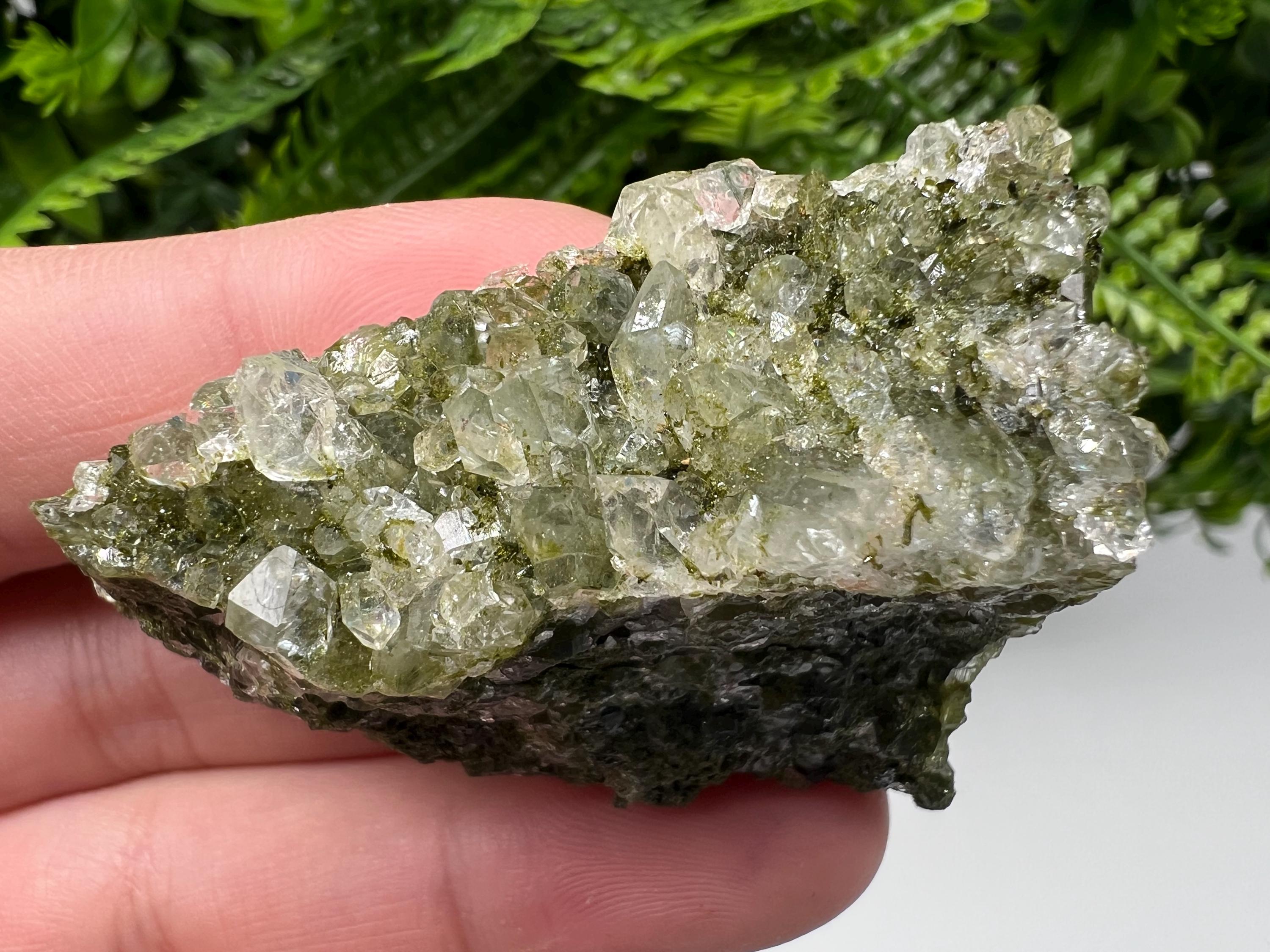 Stunning,Epidote with Quartz from Hakkari Turkey,Rainbow EPIDOTE,Mineral,Collection,Collection’s,GIFT,Epidote Crystal,Epidote from Turkey