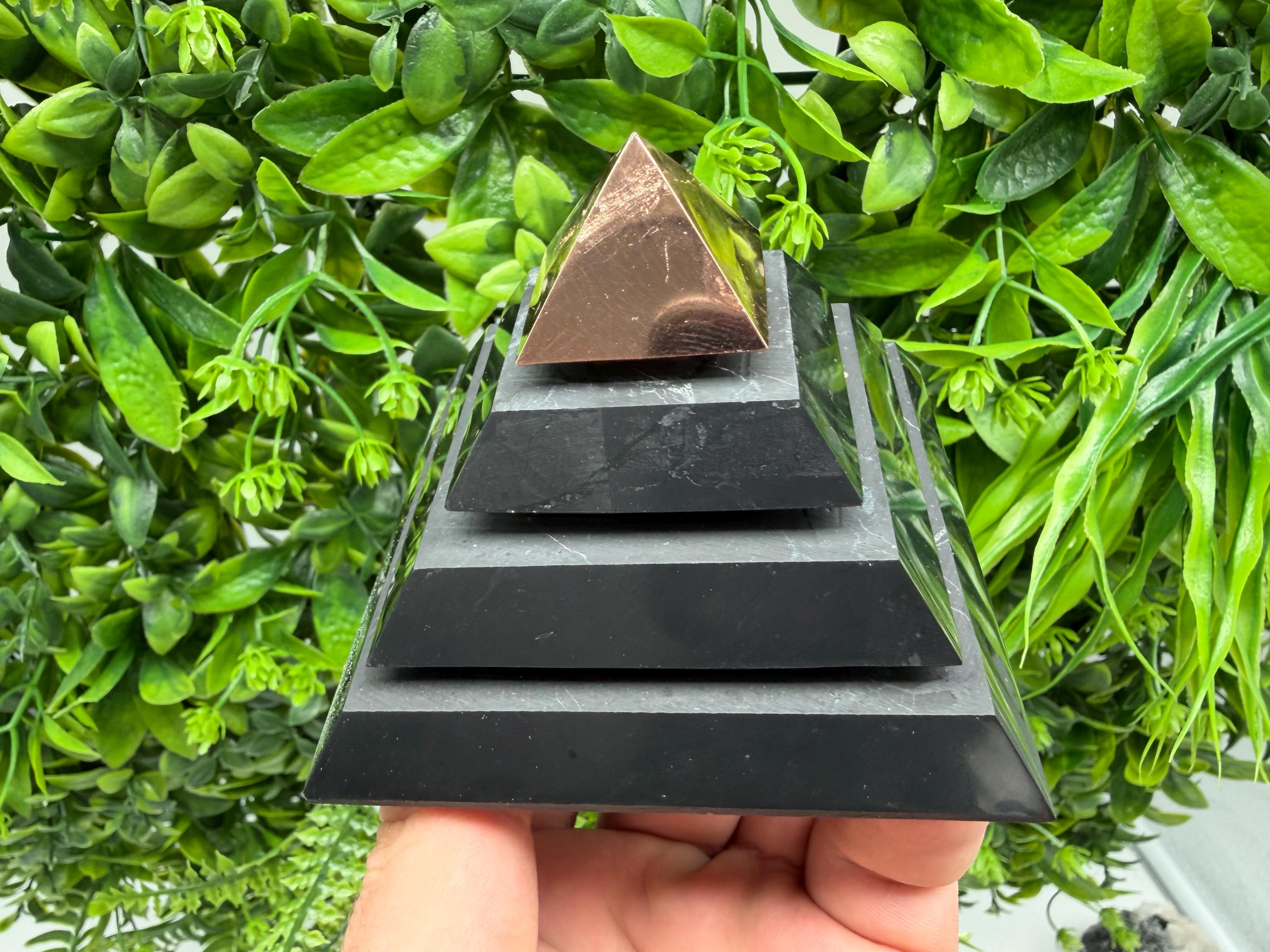 Polished Shungite Pyramid, Sacred Geometry, EMF Protection whit copper peak 8 cm