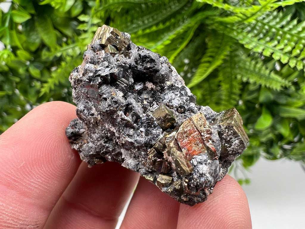 Wonderful Pyrite whit Hematite on Sphalerite,Quartz,from 9 th September mine,Bulgaria,natural,collectible specimen,collection minerals,gift