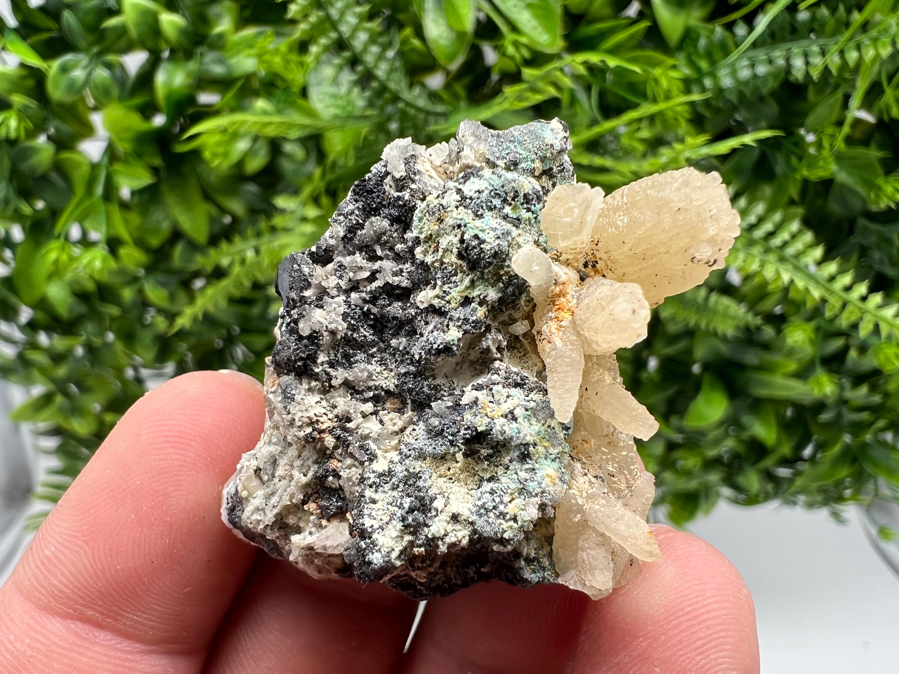 Natural Calcite Cluster: Bulgarian Mineral Specimen, Home Decor Stone