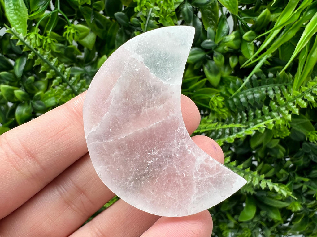 Polished Selenite Moon: Flat Crystal, Strong Energy (5/4cm)