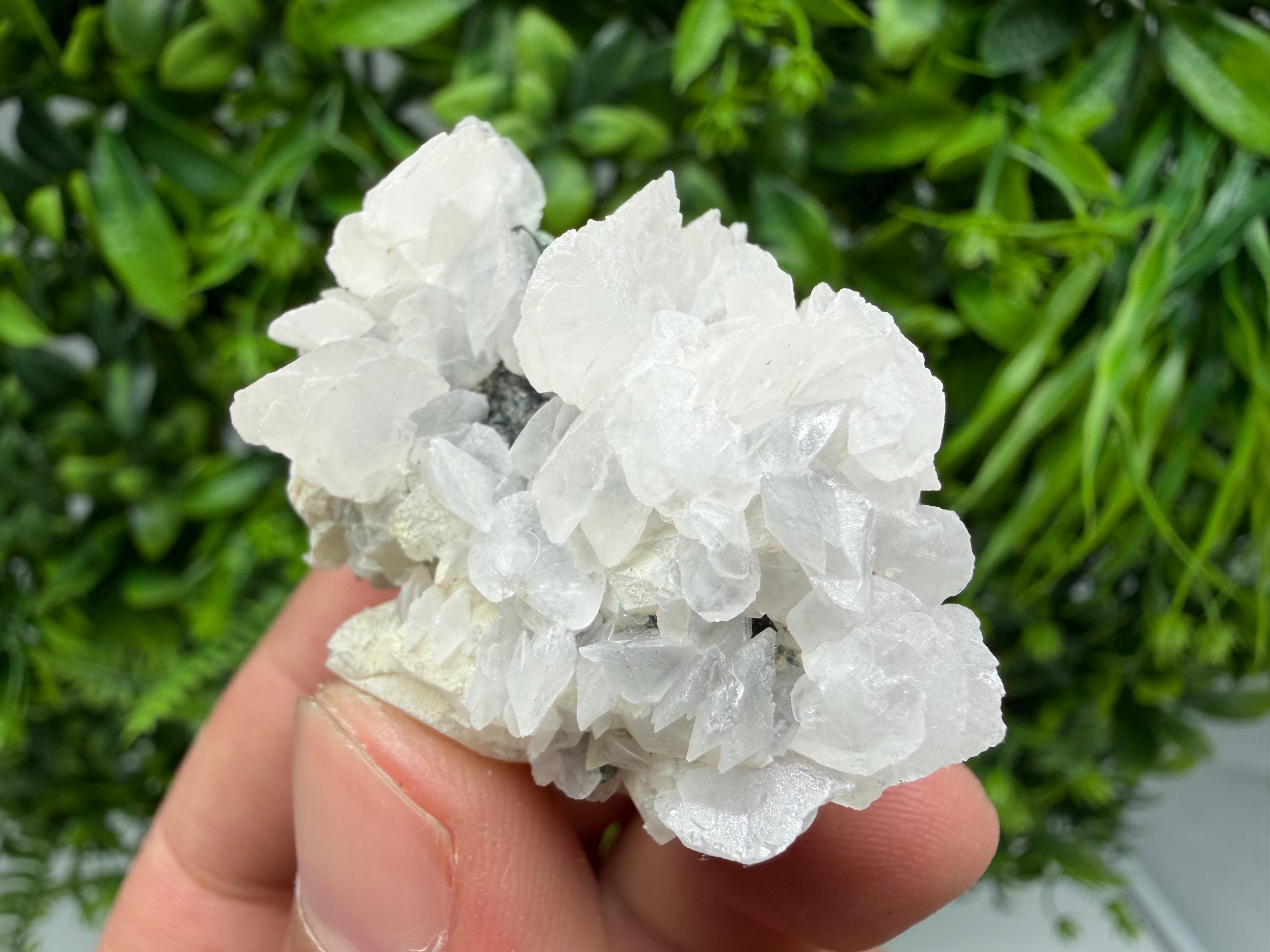 Wonderful Calcite,Quartz on Chlorite matrix,from Borieva mine,Madan,Bulgaria,natural collection mineral specimen,rare crystal,home decor