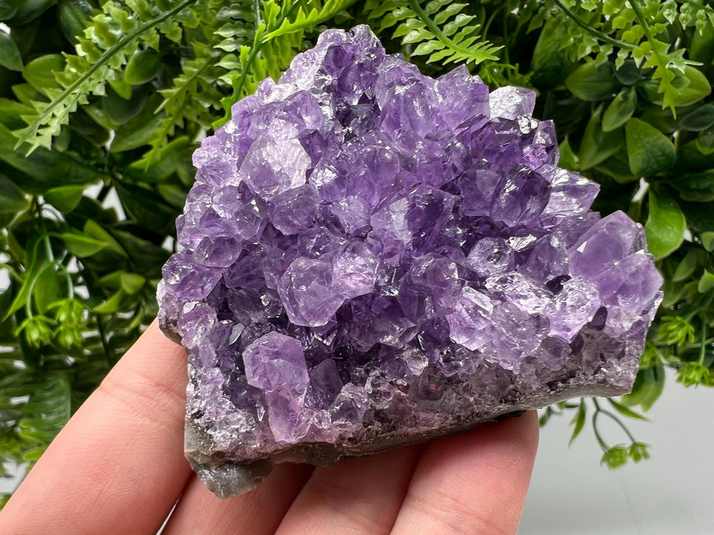 Stunning,Purple Amethyst from Uruguay,Natural Amethyst,Purple crystal,Pyrple Quartz,Crystal from Uruguay,Home decor,Energy crystal,Phantoms