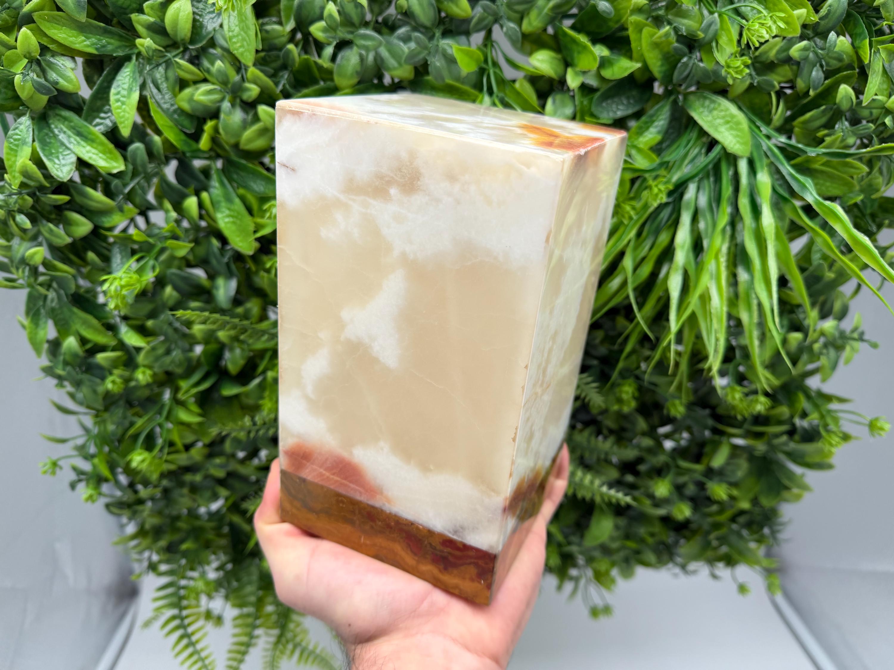 Handcrafted Onyx Stone Lamp – Natural Crystal Night Light