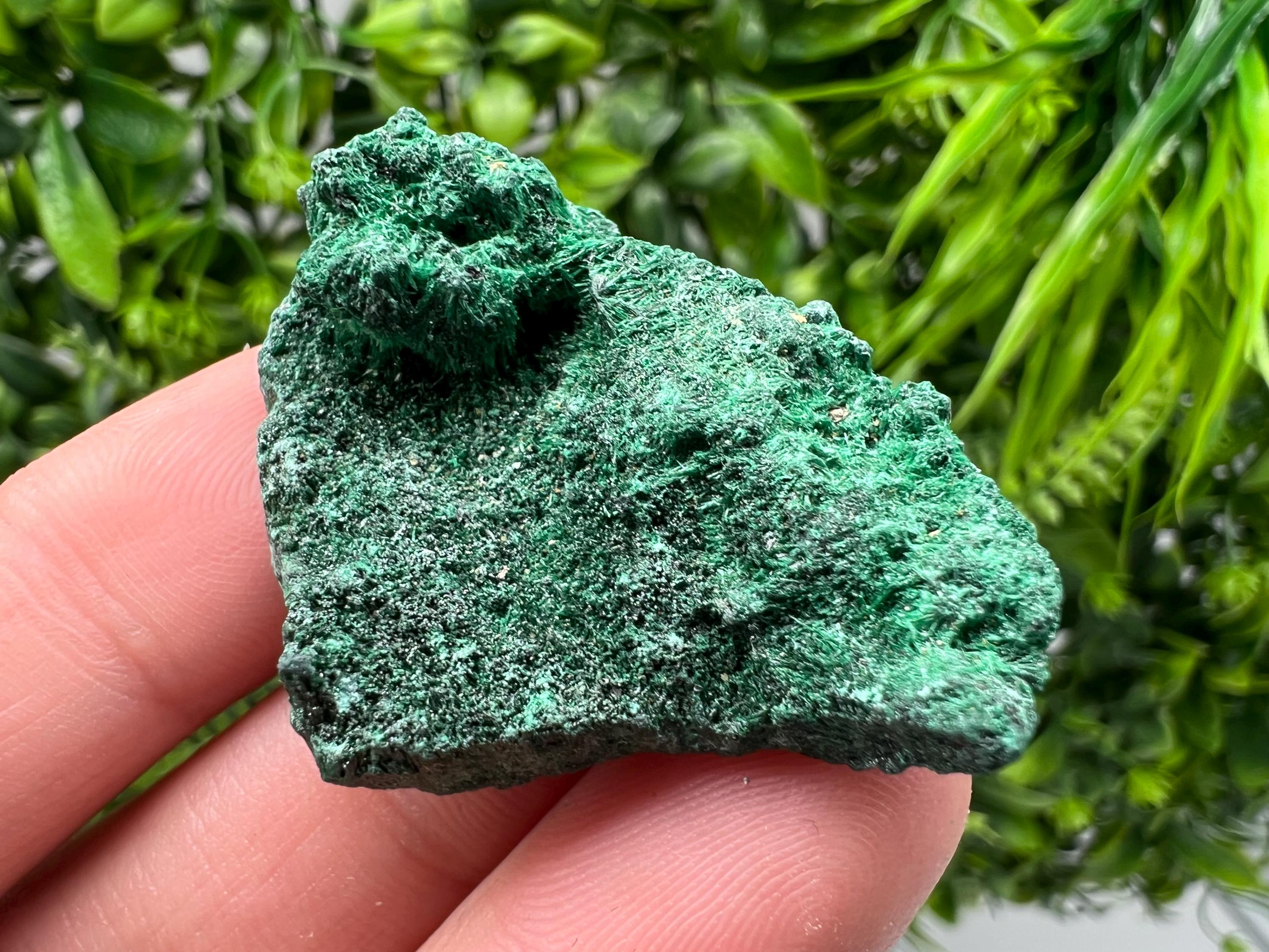 Malachite Crystal from Congo,Minerals,Crystals from Congo,Green Malachite, Malachite,Natural Malachite,Malachite Stone,Chakra, Specimens