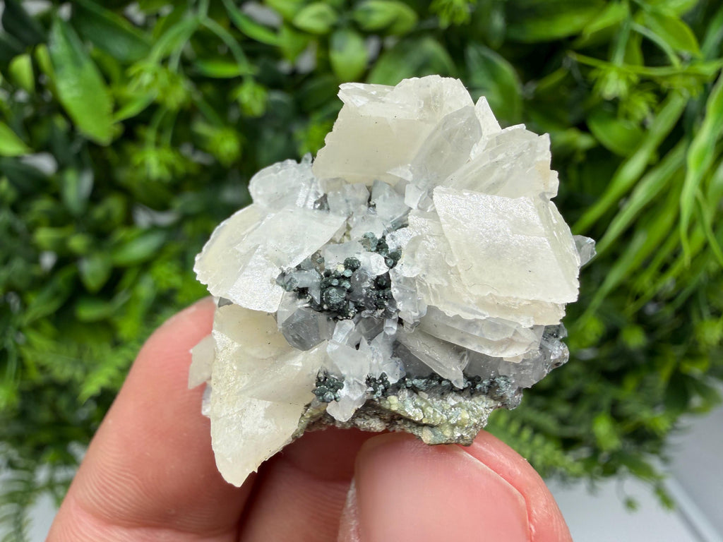 Wonderful Calcite,Quartz on Chlorite matrix,from Borieva mine,Madan,Bulgaria,natural collection mineral specimen,rare crystal,home decor