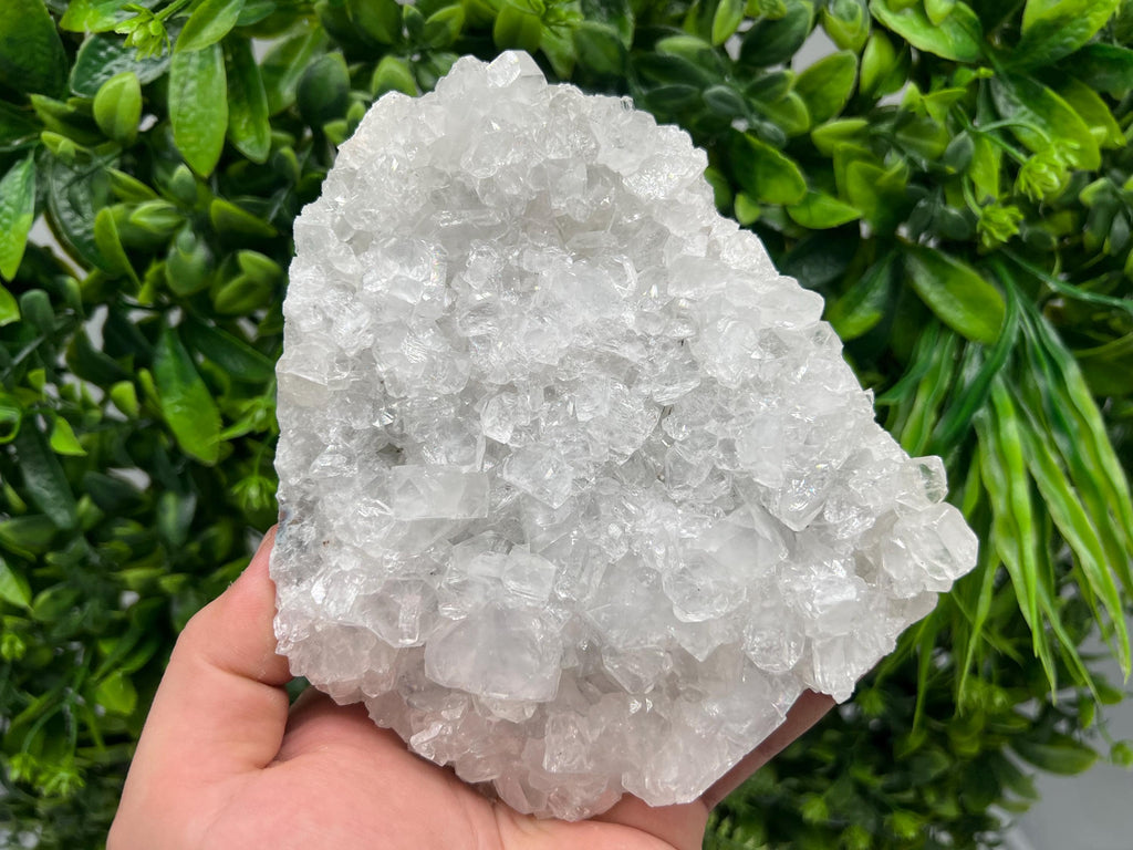 STUNNING Transparent Apophyllite on Chalcedony,natural, collection minerals specimen,India Minerals,Crystal, Stone Mineral Specimens India