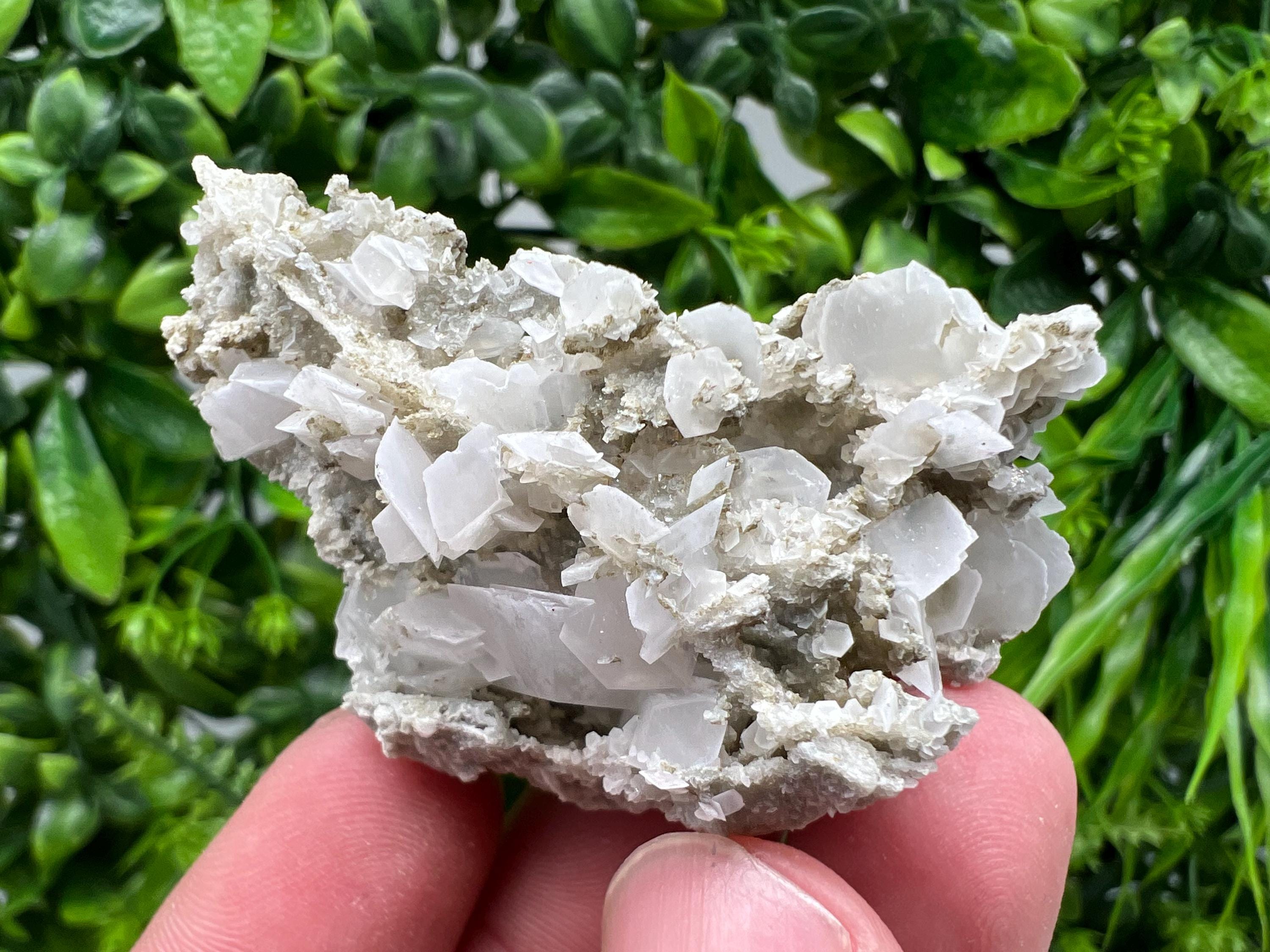 Wonderful Calcite on Chalcedony from Borieva mine,Madan,Bulgaria,natural,collectible mineral specimen,home decor stone,gift minerals,crystal