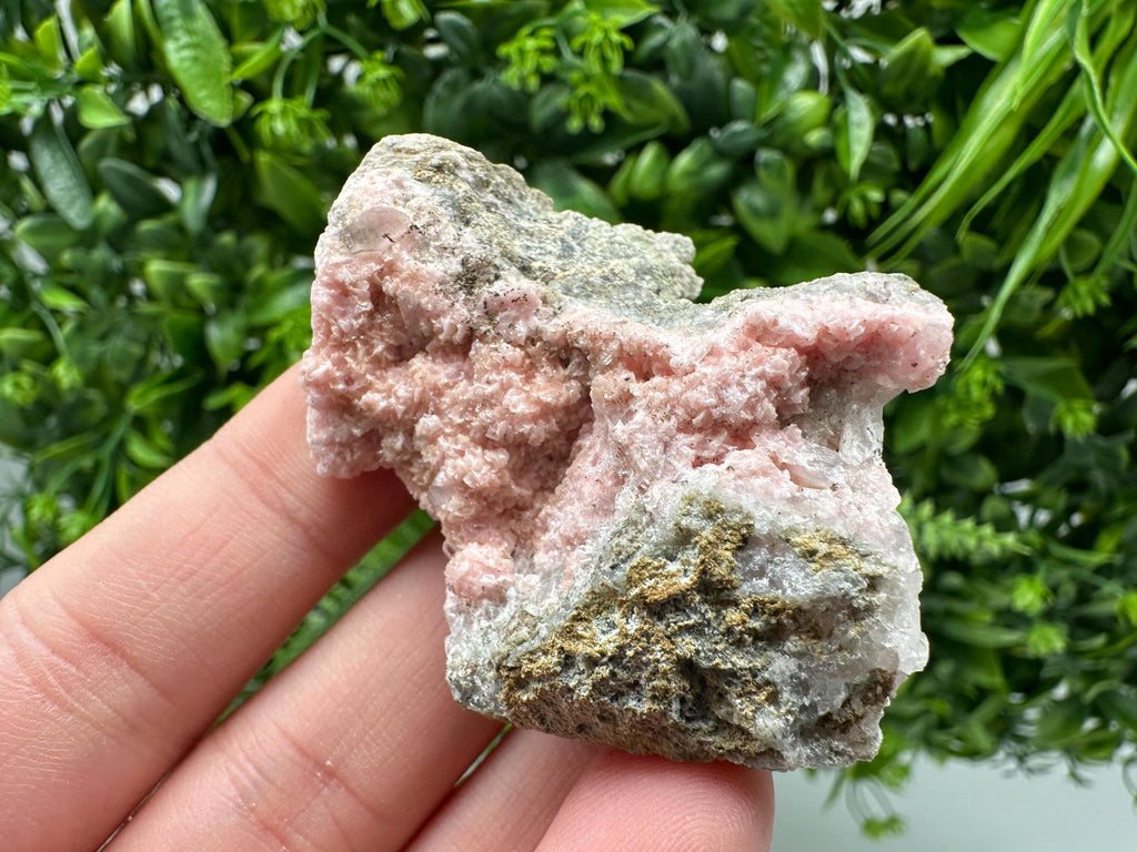 Pink Rhodochrosite Crystal: Starnica Mine, Bulgaria, Home Decor