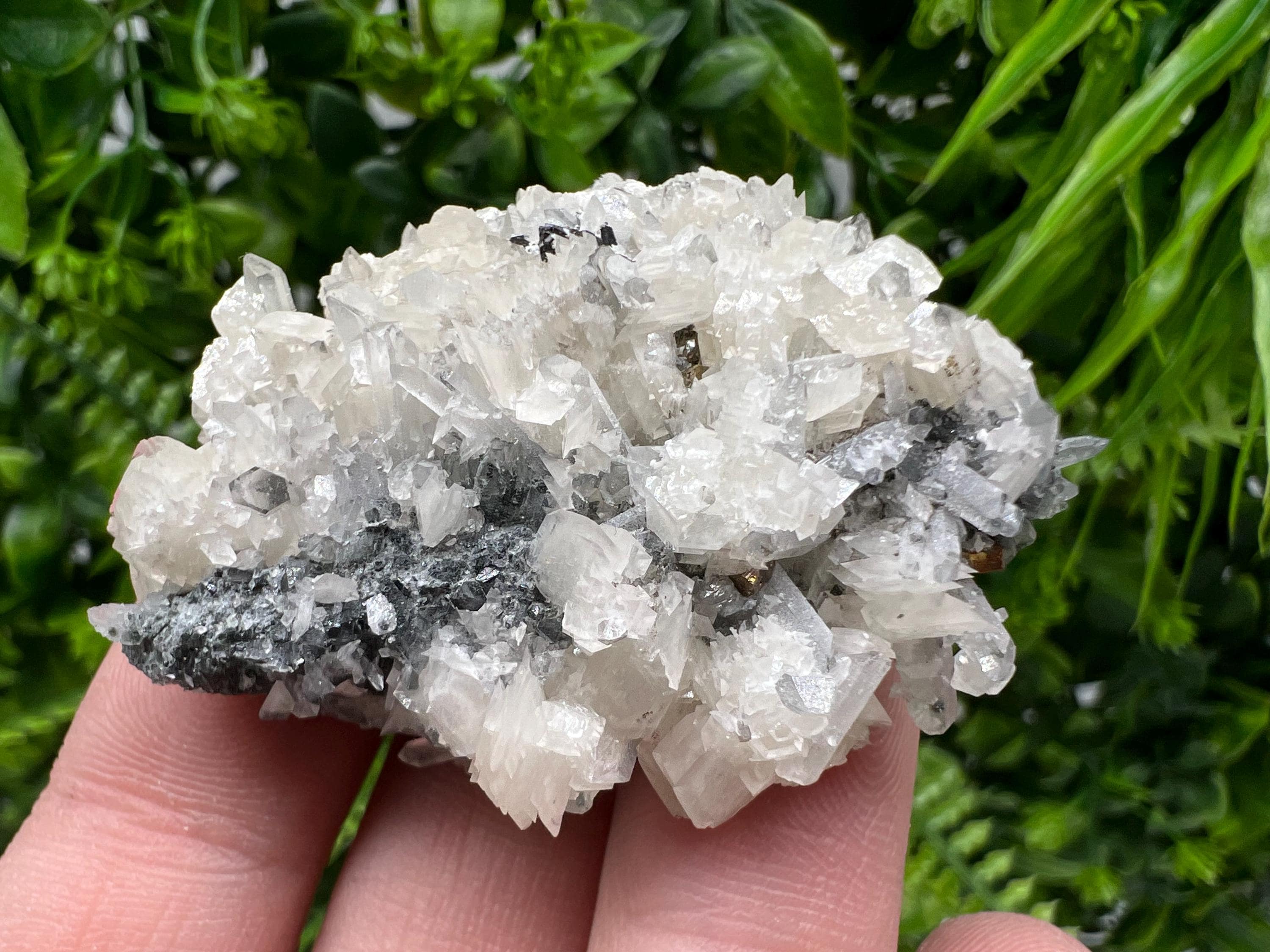 Calcite on Quartz Specimen: Borieva Mine, Madan, Bulgaria