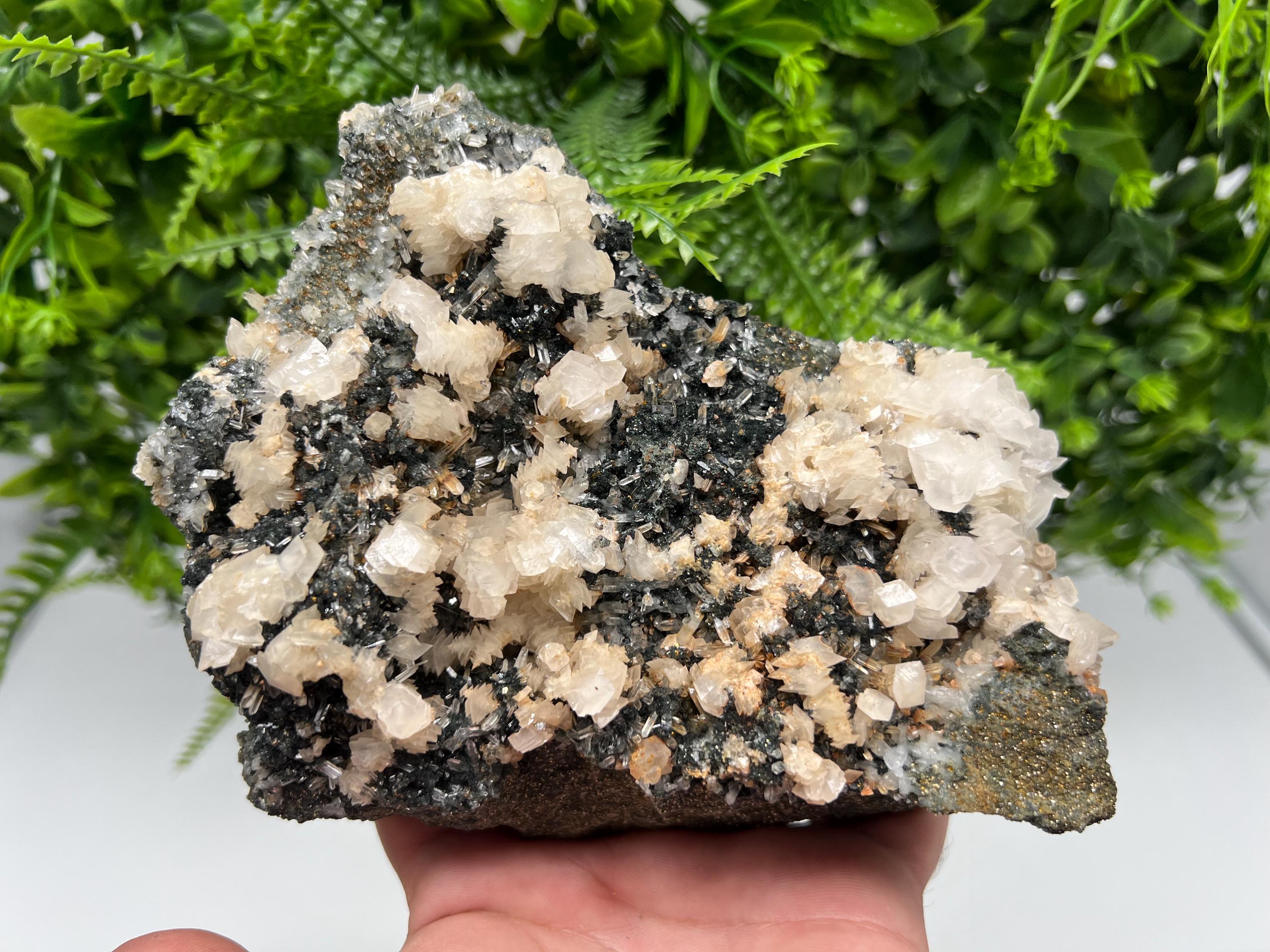 Wonderful Calcite on Quartz white Sphalerite, from Borieva mine,Bulgaria,natural,collection mineral specimen,Home decor crystal,gift,healing
