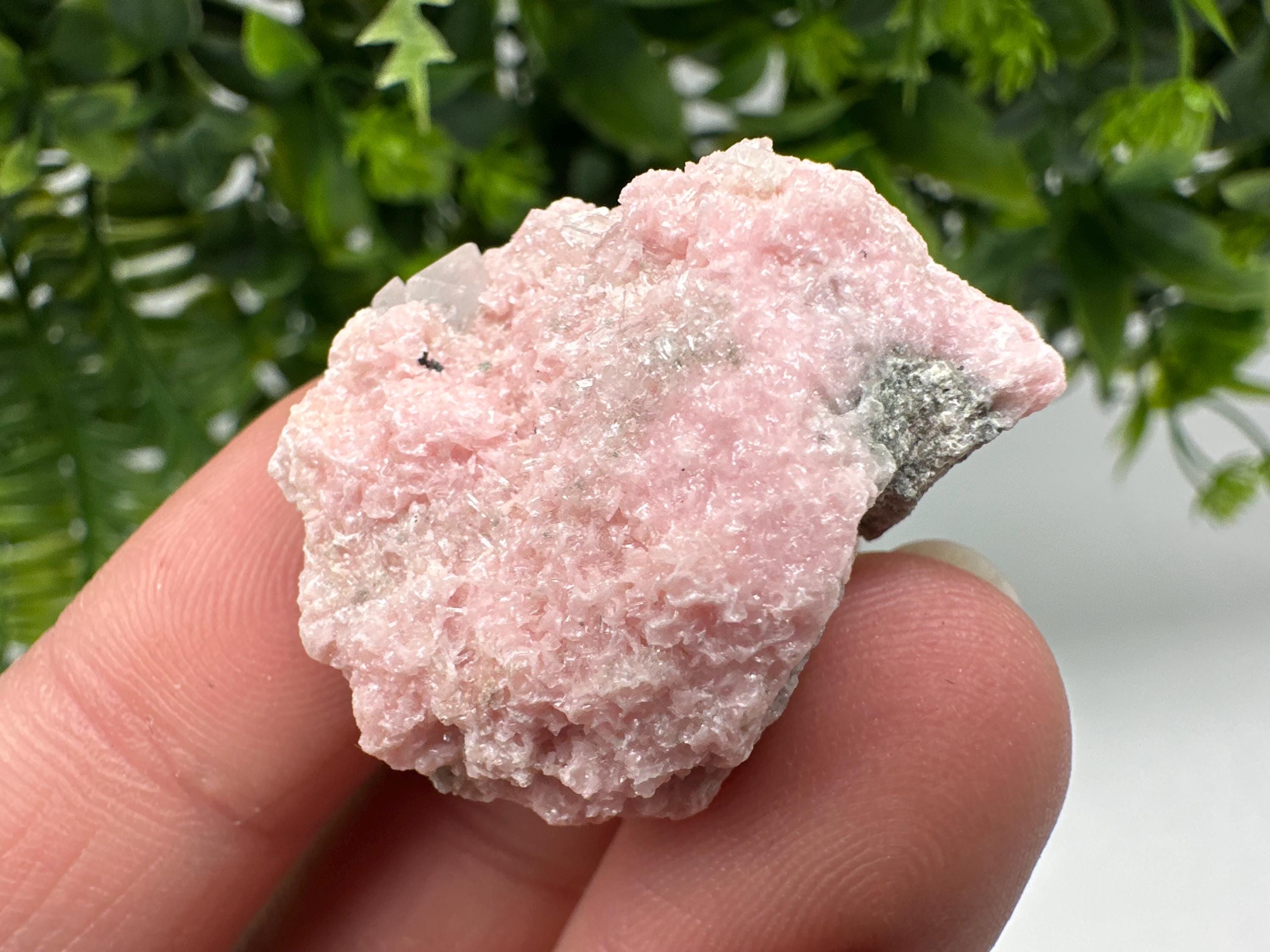 Pink Rhodochrosite Crystal: Starnica Mine, Bulgaria, Home Decor