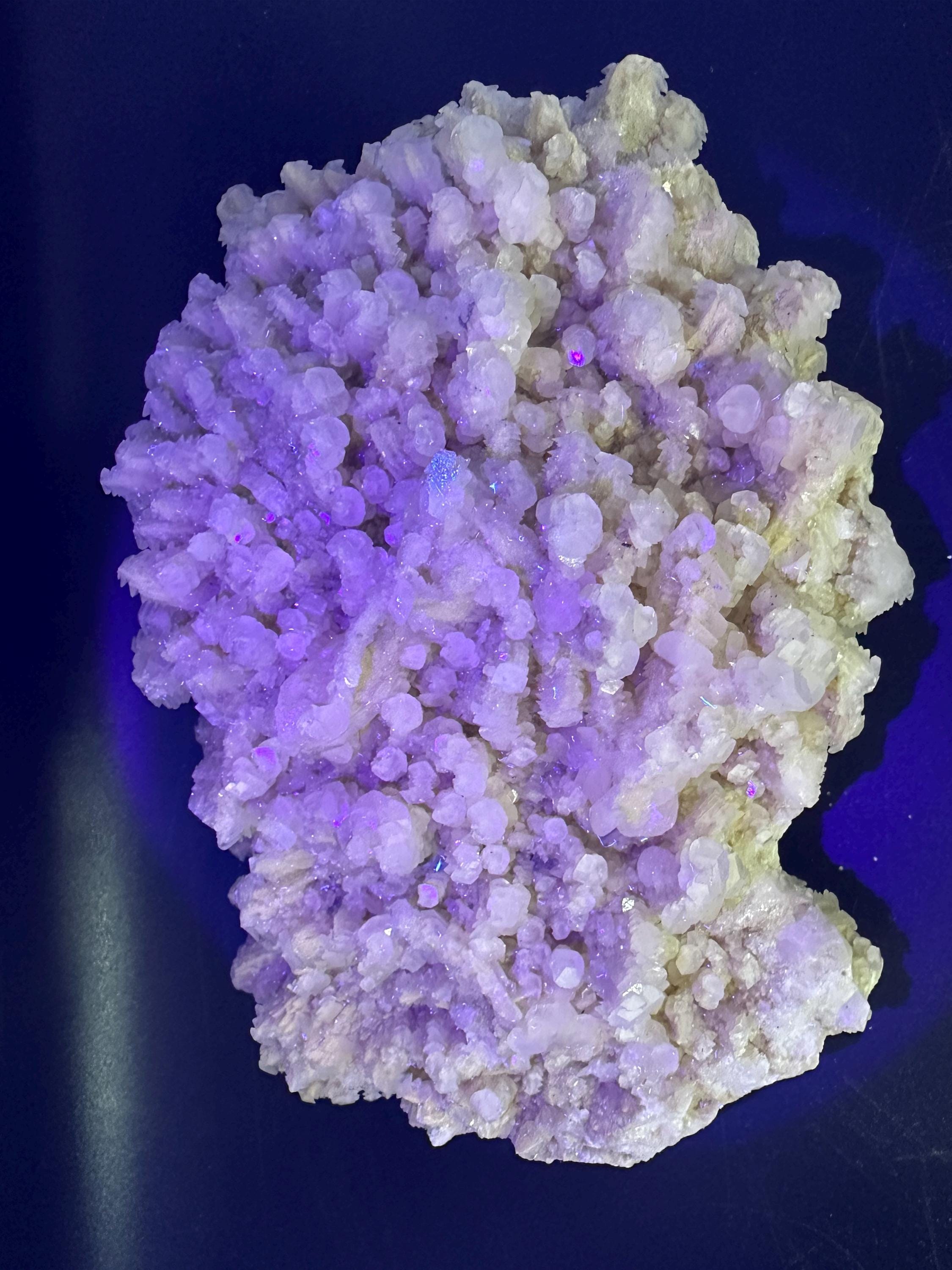 Fluorescent White Quartz Calcite, Krushev Dol Mine Mineral Specimen