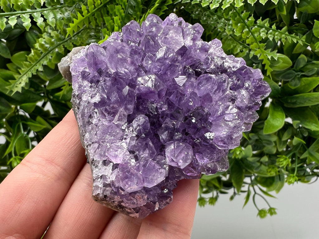 Stunning,Purple Amethyst from Uruguay,Natural Amethyst,Purple crystal,Pyrple Quartz,Crystal from Uruguay,Home decor,Energy crystal,Phantoms