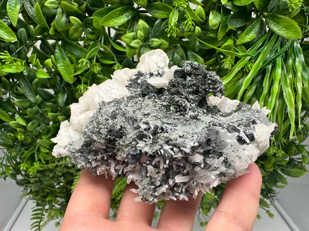Quartz with Calcite and Chlorite Specimen, Borieva Mine, Bulgaria