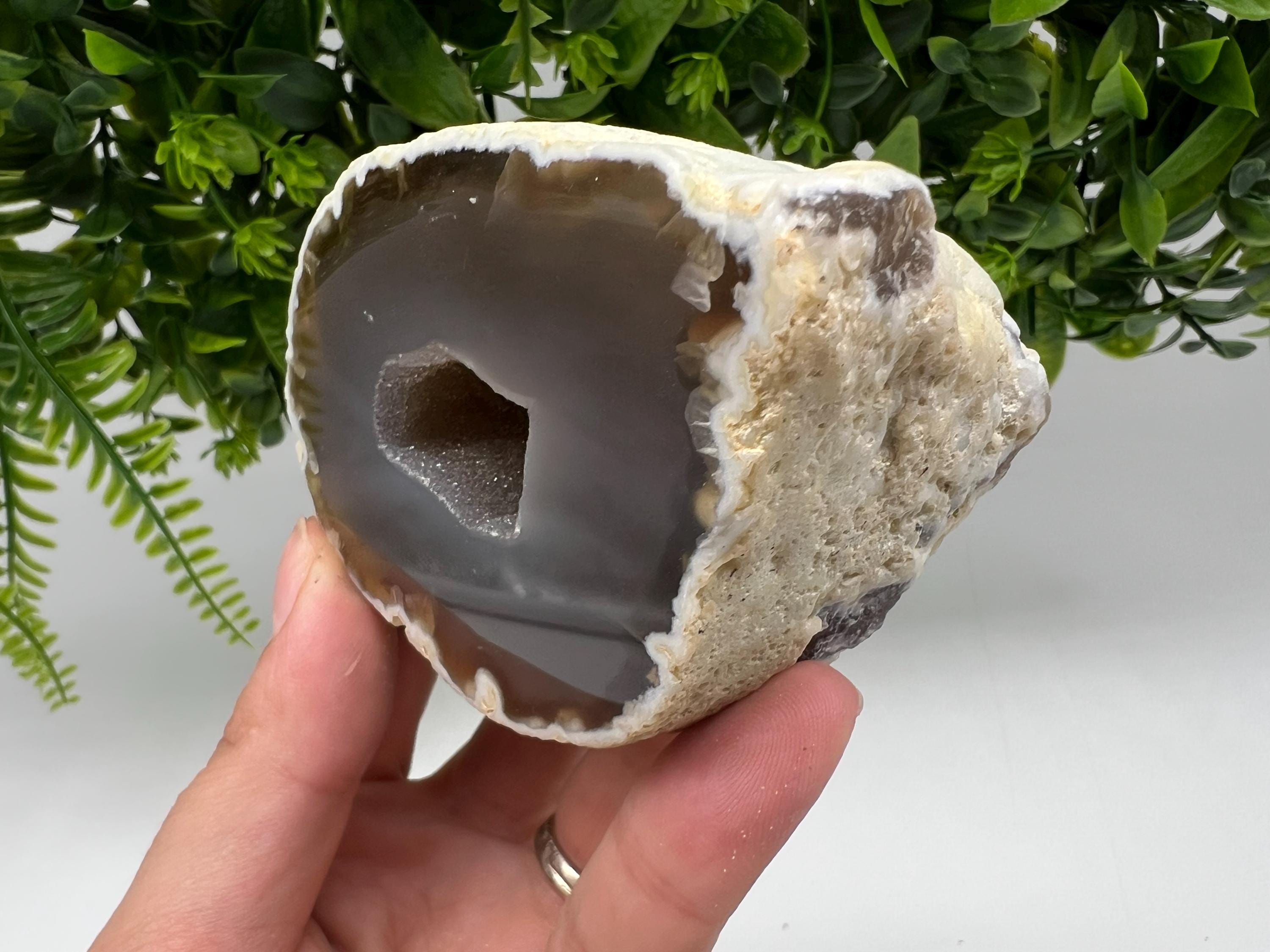 Natural Agate Geode, Druzy Quartz Crystal, Home Decor (287 grams)