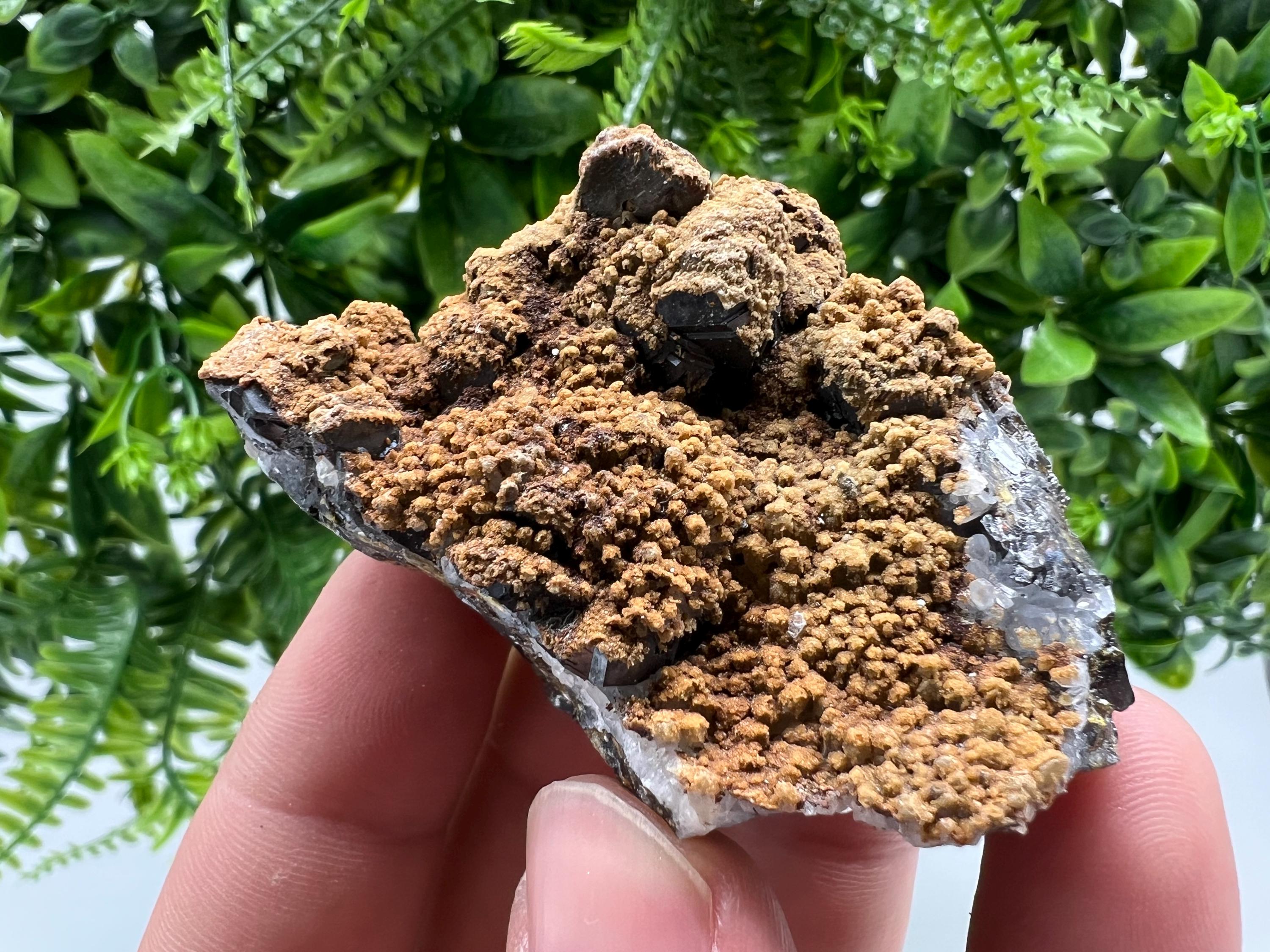 Transparent Quartz whit Sphalerite,Siderite Djurcovo Laki Bulgaria natural minerals souvenir crystal stone gift minerals collection rock