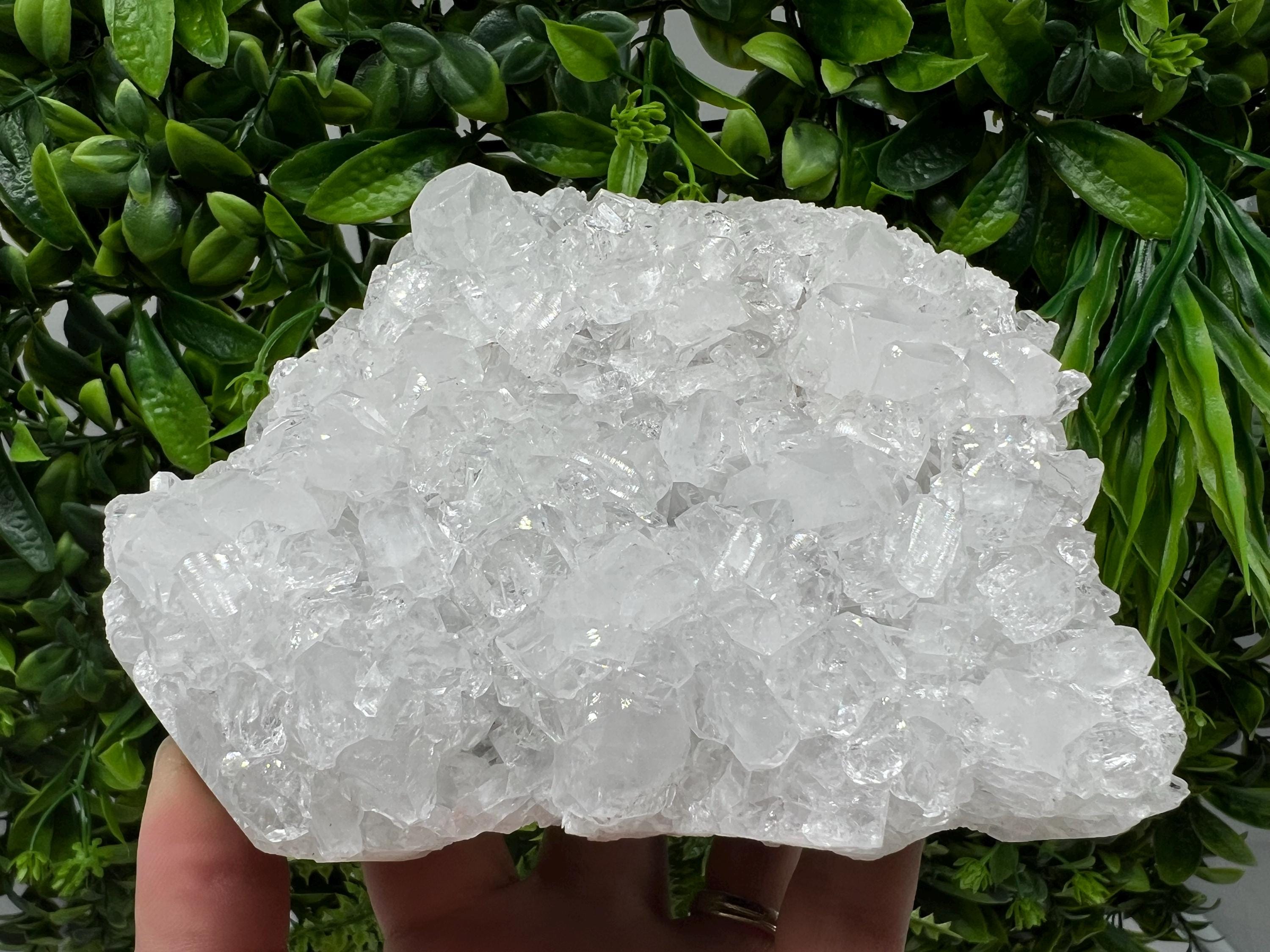 STUNNING Transparent Apophyllite on Chalcedony,natural, collection minerals specimen,India Minerals,Crystal, Stone Mineral Specimens India