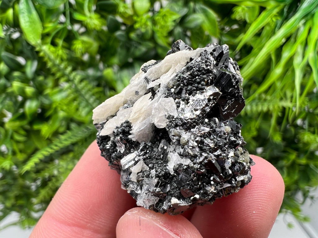 Aesthetic bigger Sphalerite whit Chlorite from Borieva mine Madan Bulgaria natural minerals souvenir crystal gift home decor stone rock